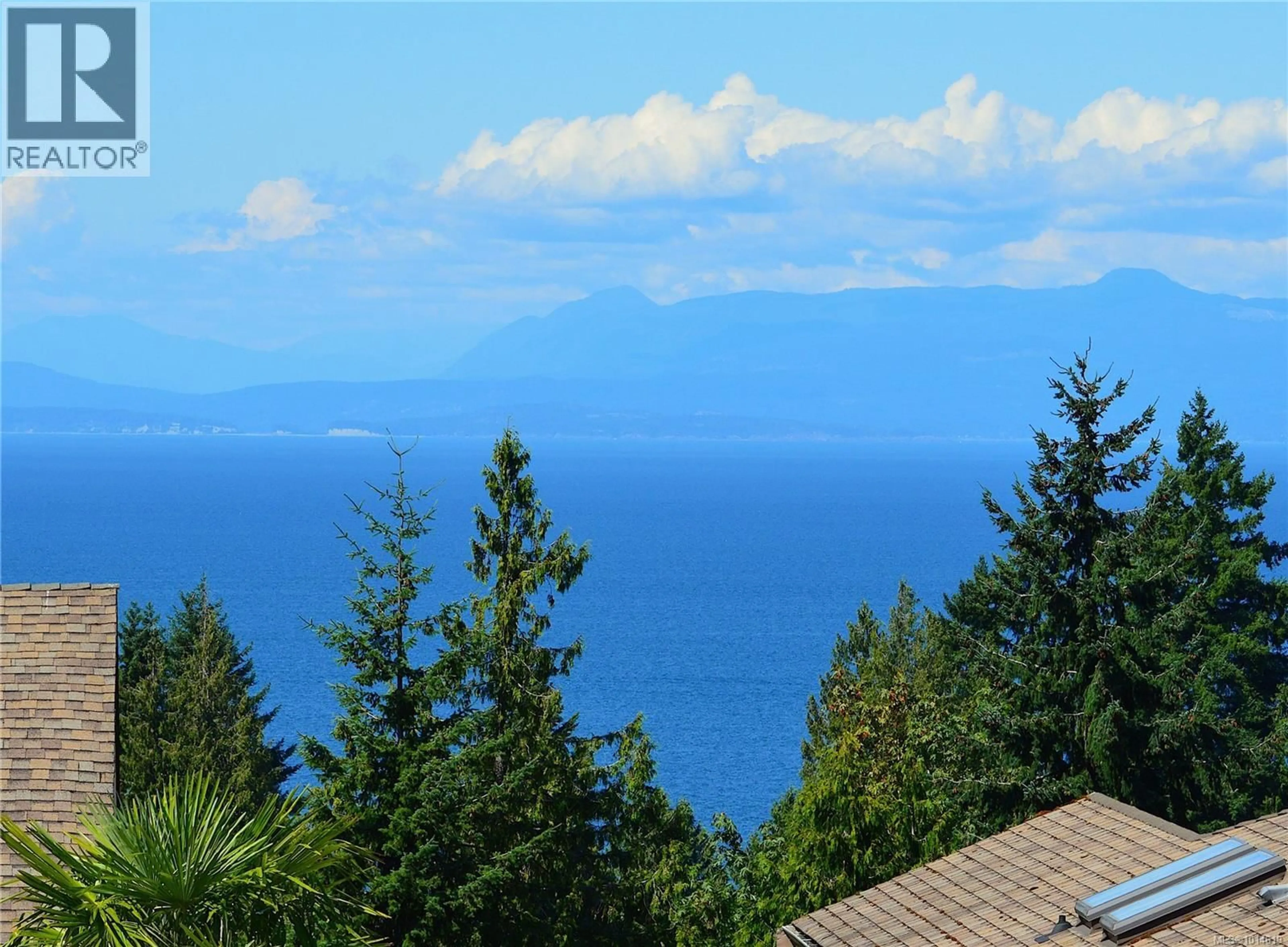 A pic from outside/outdoor area/front of a property/back of a property/a pic from drone, water/lake/river/ocean view for 5529 NORTON ROAD, Nanaimo British Columbia V9T6S2