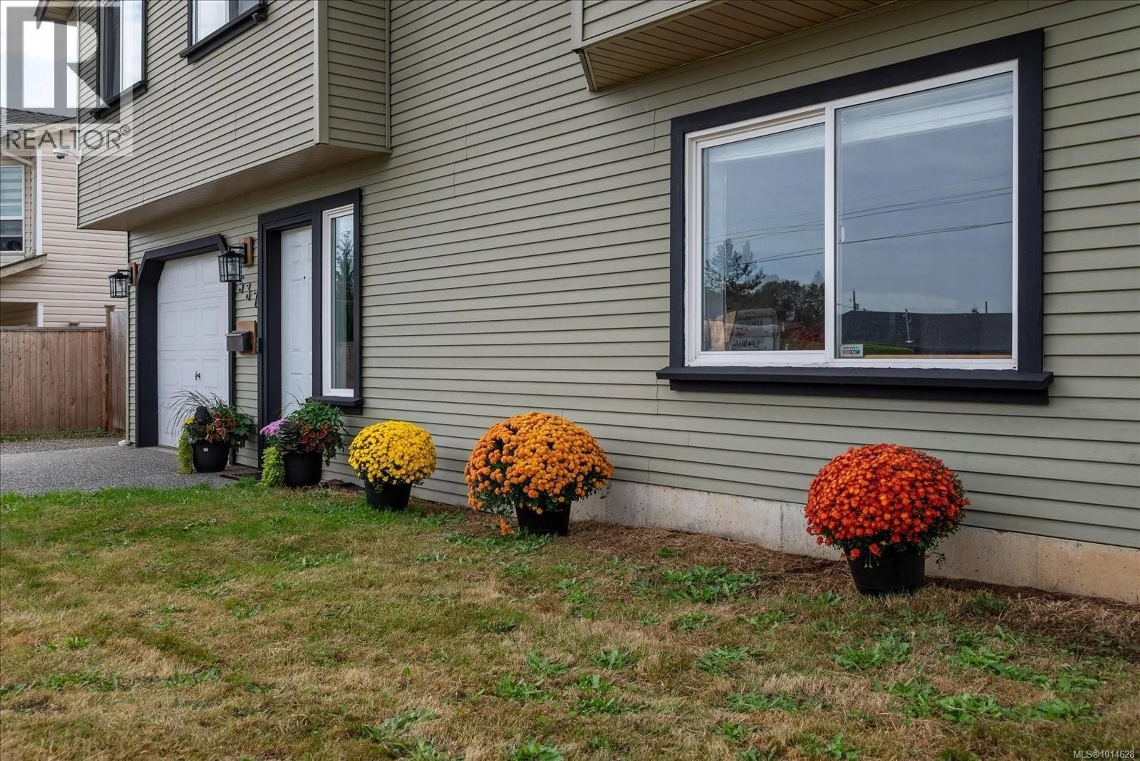 Patio, unknown for 537 DEERING STREET, Nanaimo British Columbia V9R6Y2