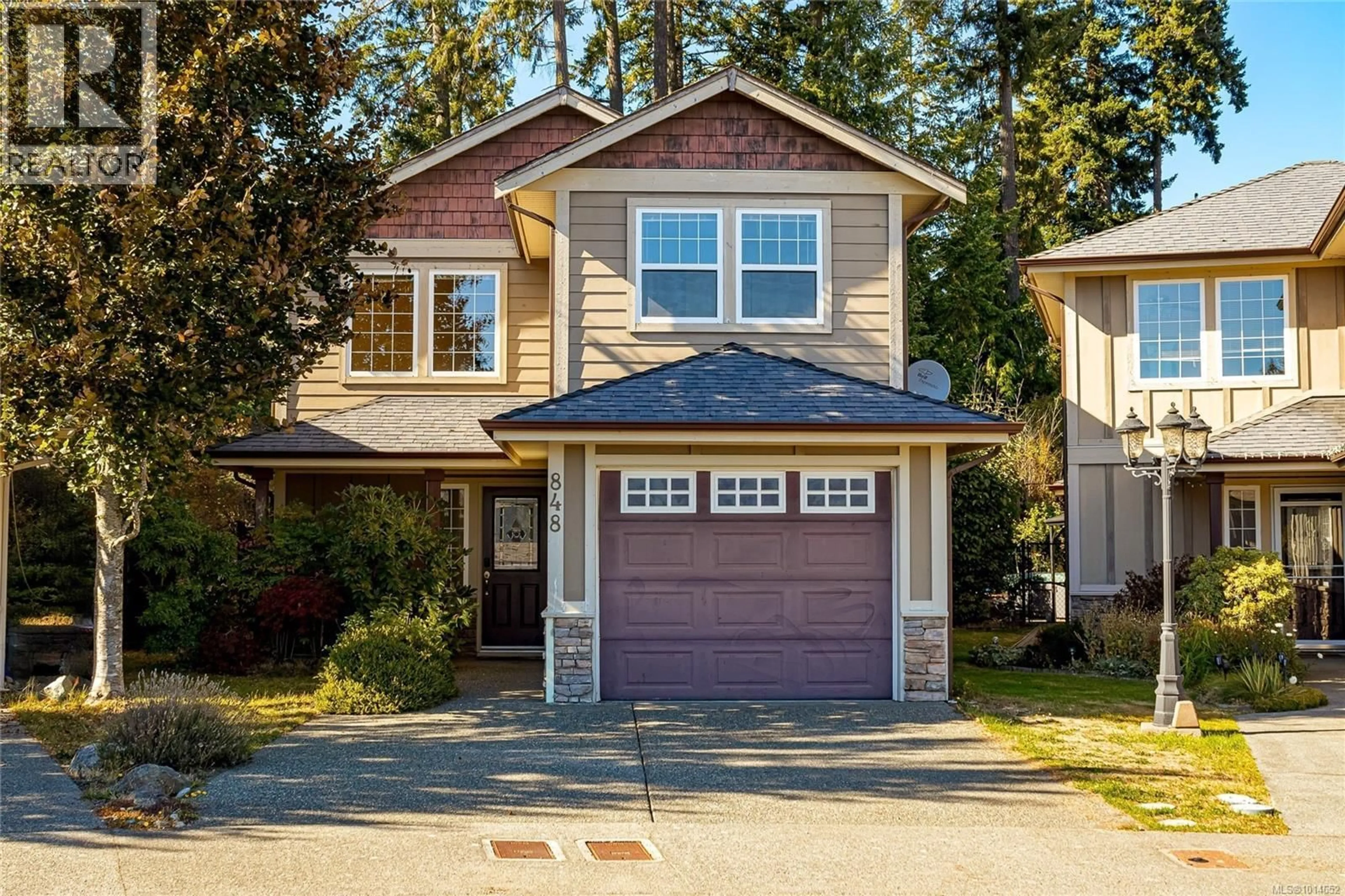 Home with vinyl exterior material, street for 848 GANNET COURT, Langford British Columbia V9B6V6