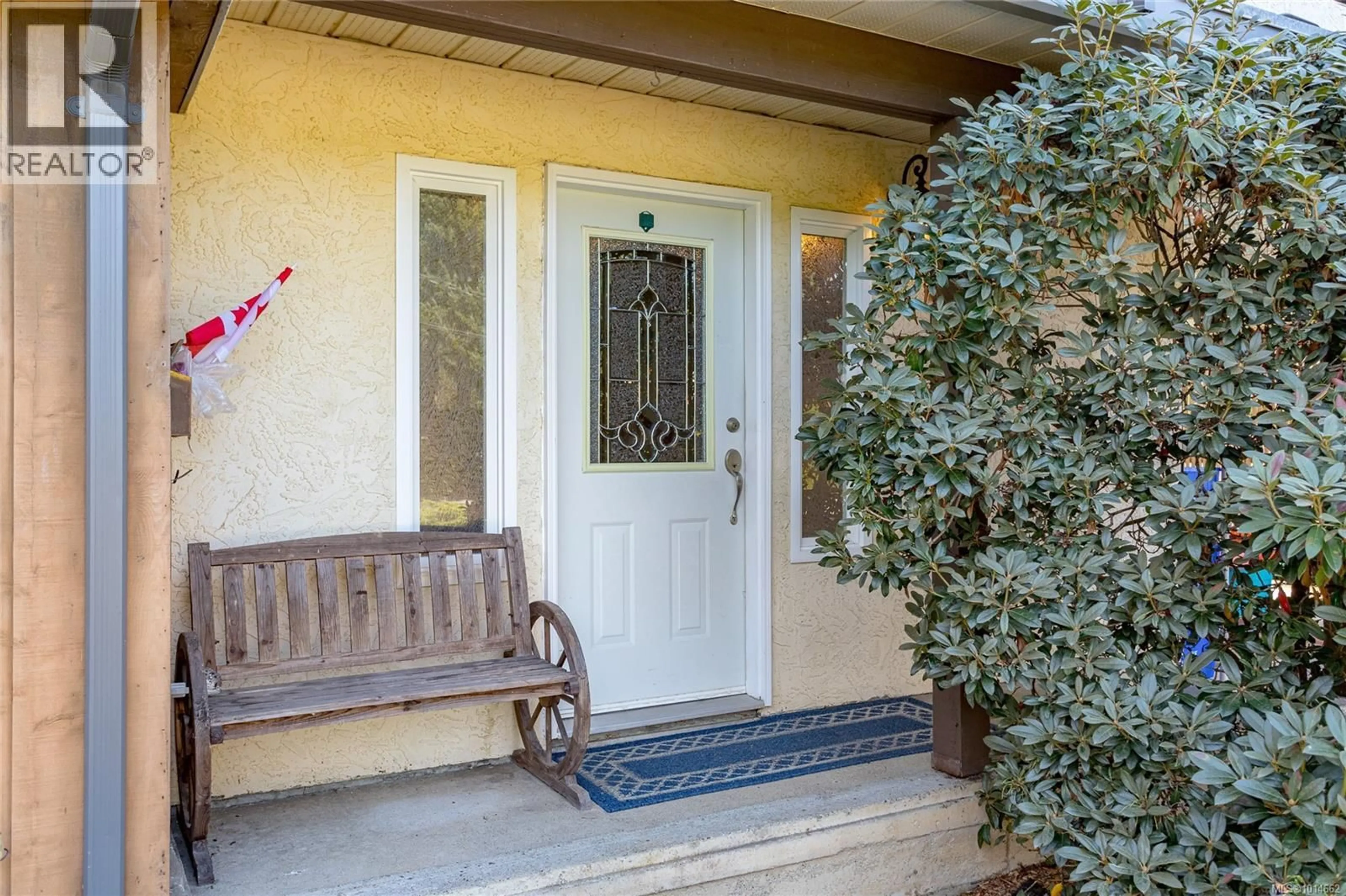 Indoor entryway for 3258 CORA HILL PLACE, Colwood British Columbia V9C3H4