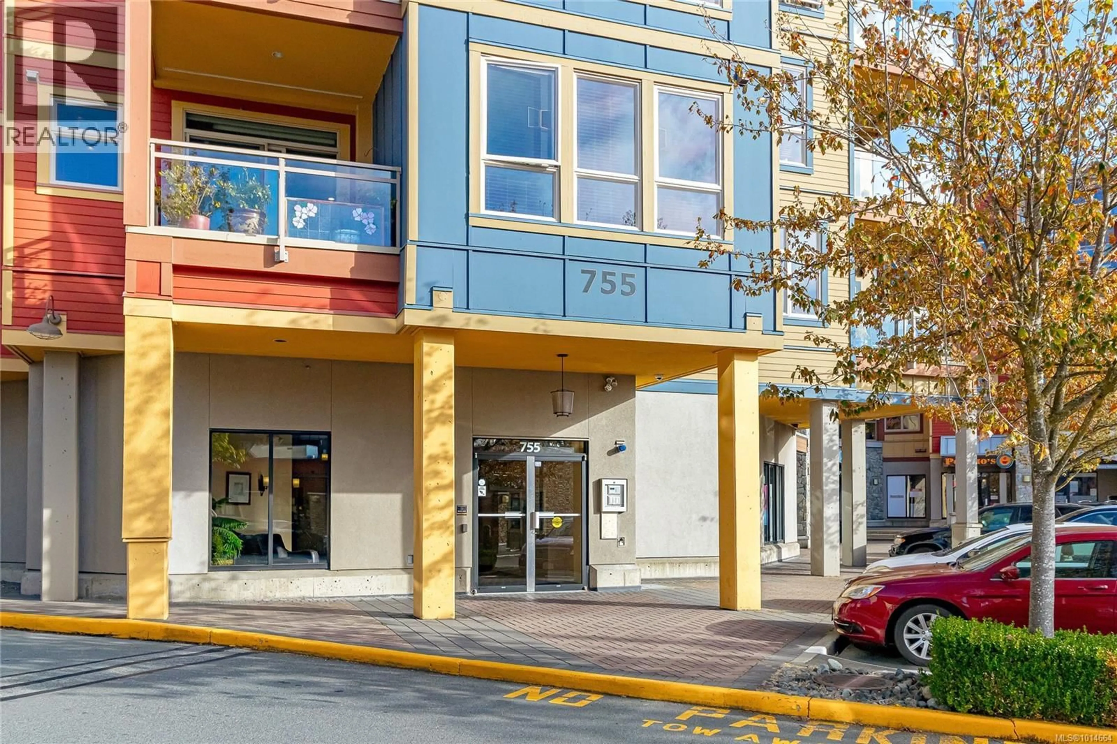 Indoor foyer for 213 - 755 GOLDSTREAM AVENUE, Langford British Columbia V9B2X4