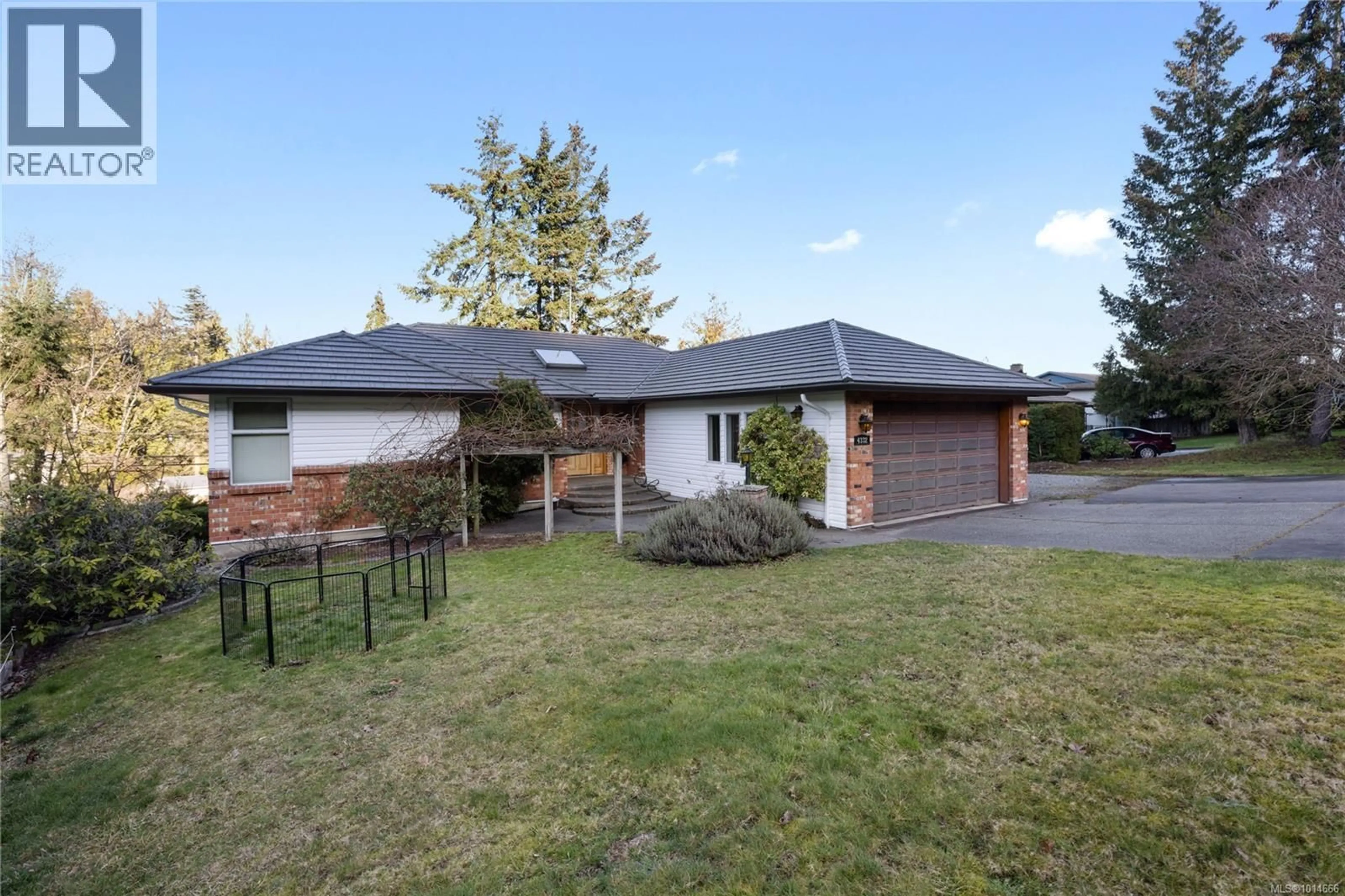 A pic from outside/outdoor area/front of a property/back of a property/a pic from drone, street for 4332 TIKI WAY, Nanaimo British Columbia V9T4A8