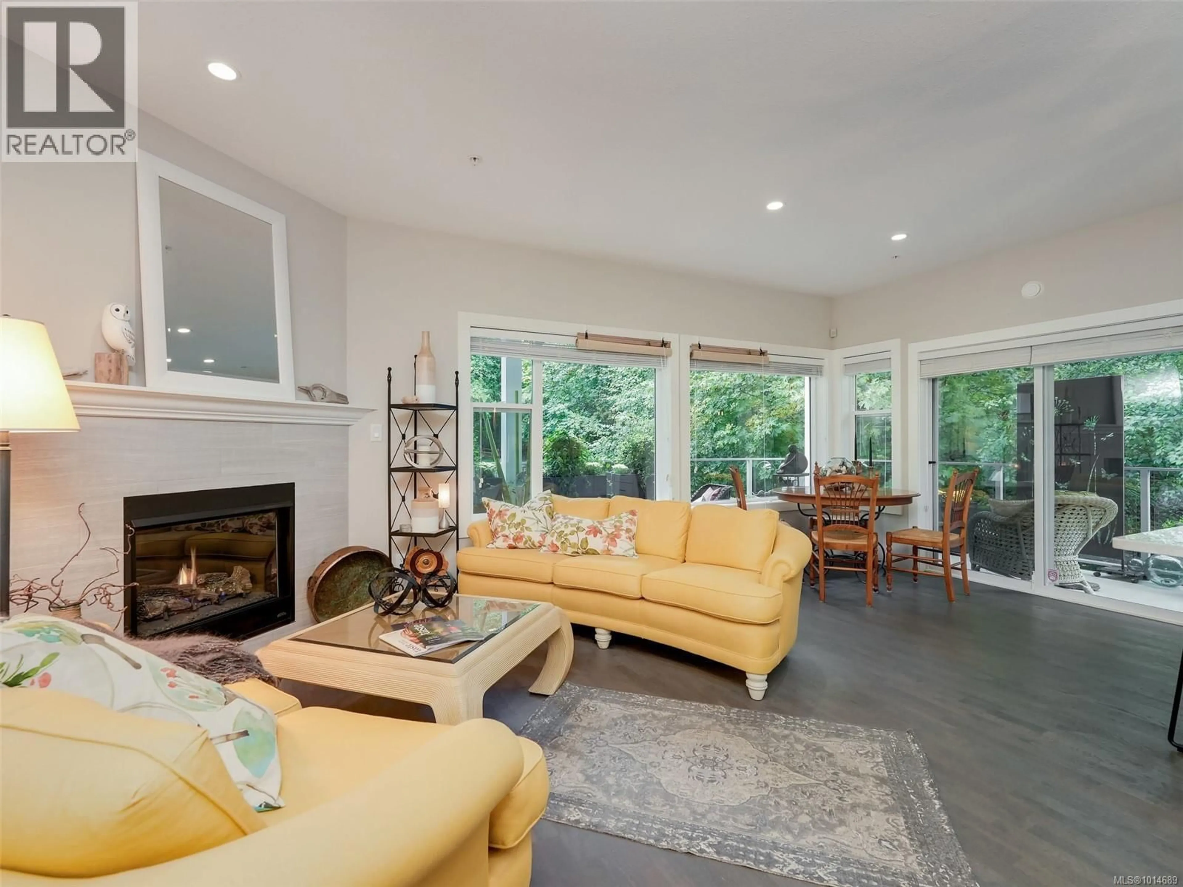 Living room with furniture, unknown for 208 - 1838 COWICHAN BAY ROAD, Cowichan Bay British Columbia V0R1N1
