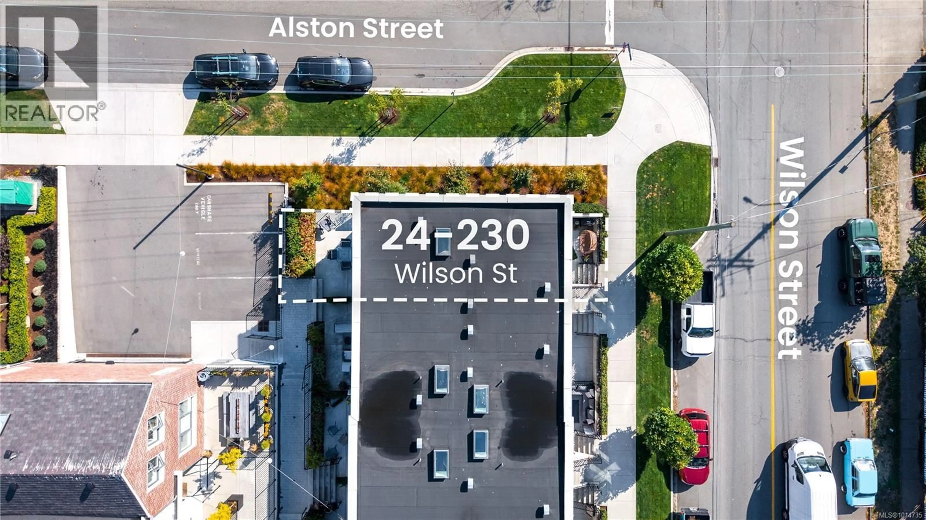A pic from outside/outdoor area/front of a property/back of a property/a pic from drone, street for 24 - 230 WILSON STREET, Victoria British Columbia V9A3G2
