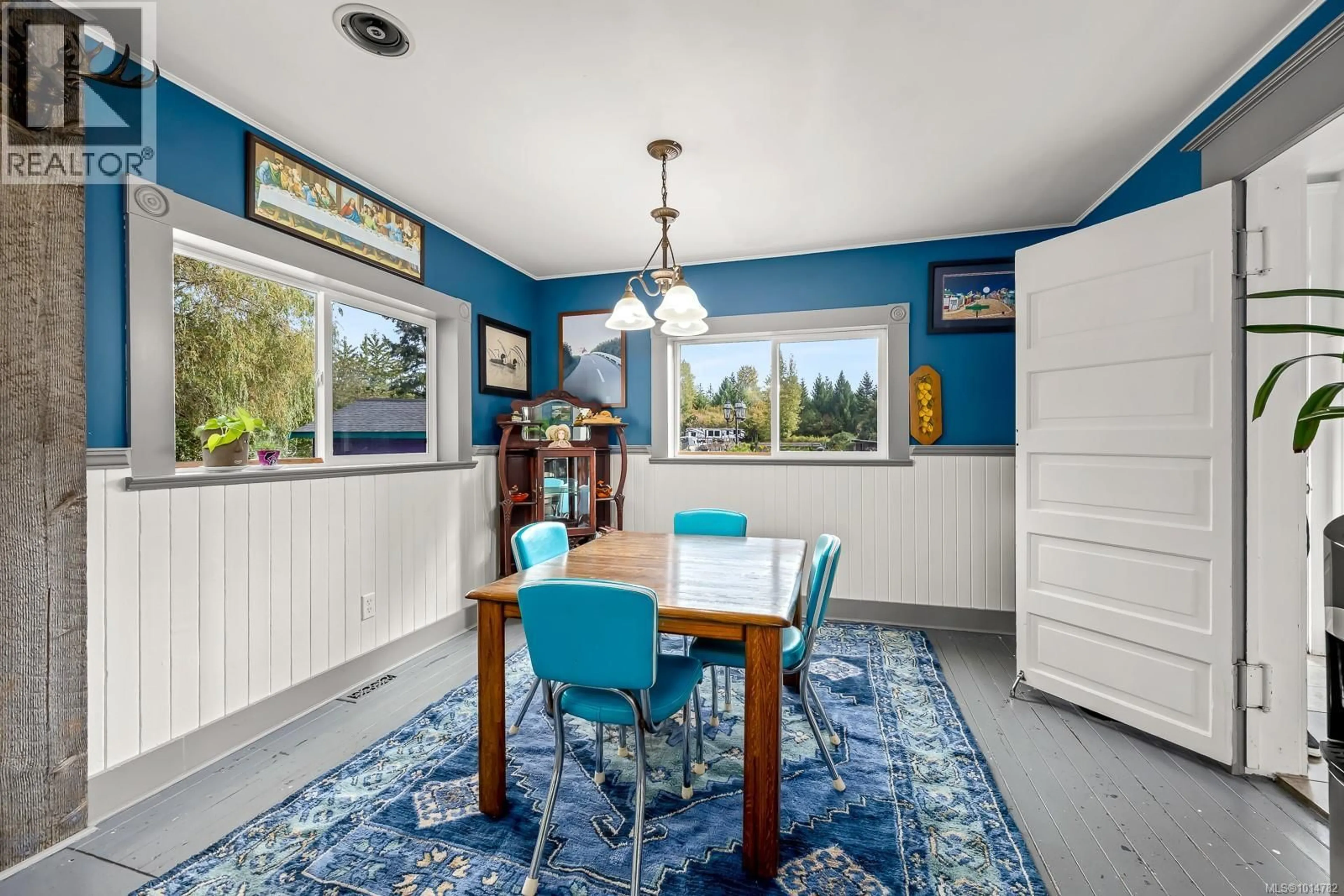 Dining room, ceramic/tile floor for 5068 ISLAND HIGHWAY NORTH, Courtenay British Columbia V9J1L4