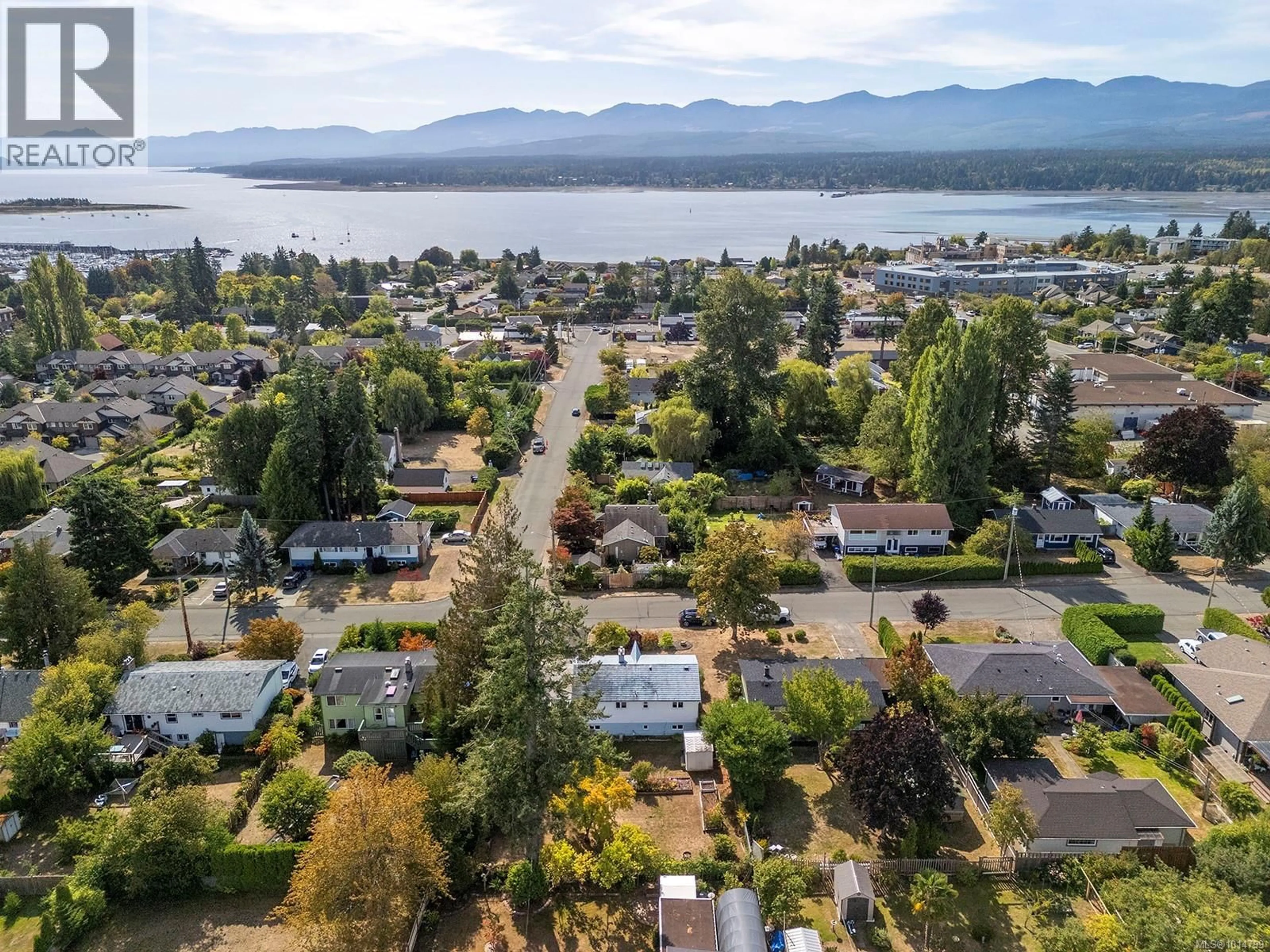 A pic from outside/outdoor area/front of a property/back of a property/a pic from drone, water/lake/river/ocean view for 2062 COOKE AVENUE, Comox British Columbia V9M1Y6
