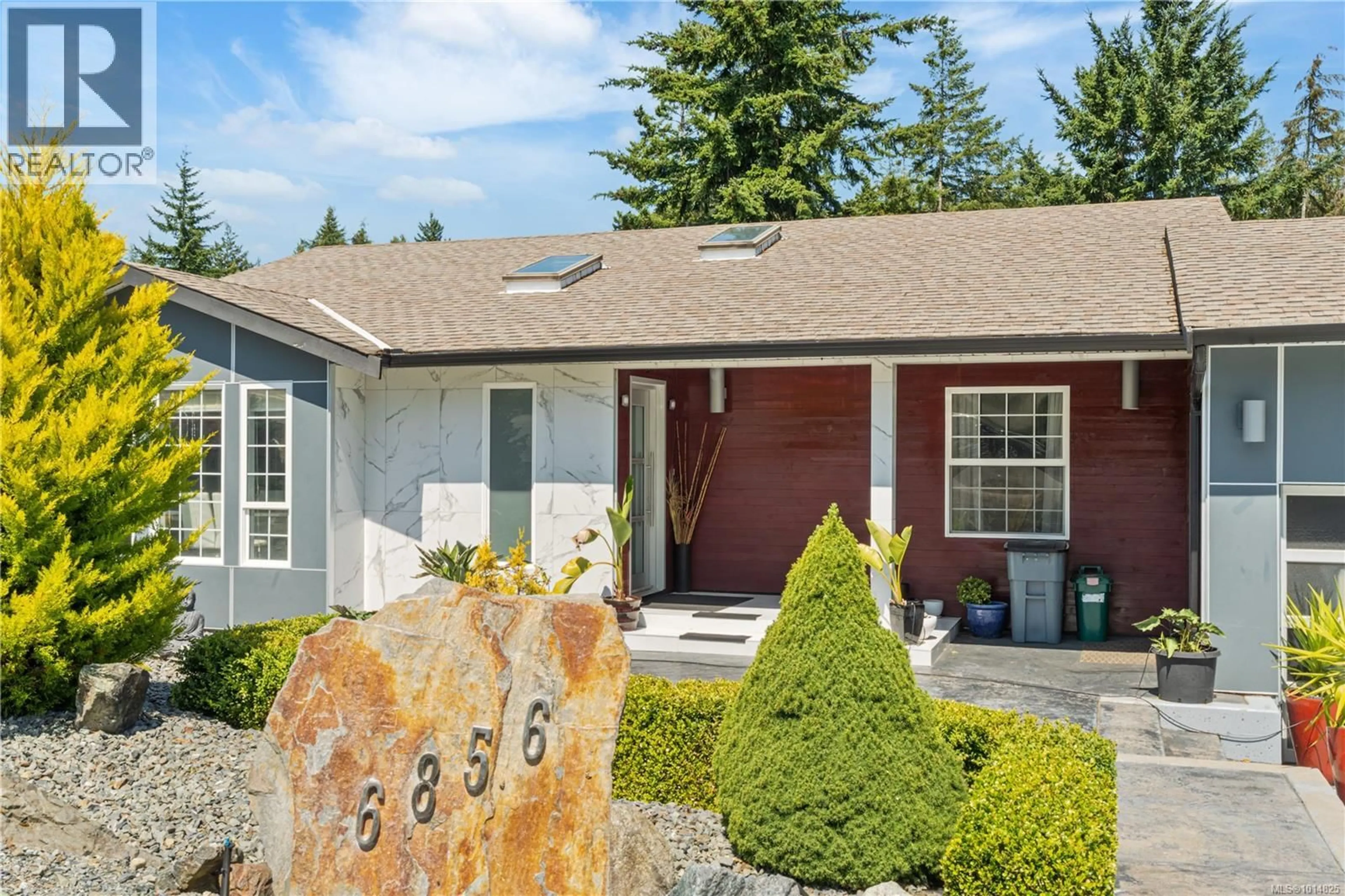 Home with vinyl exterior material, unknown for 6856 BURR DRIVE, Sooke British Columbia V9Z0L1