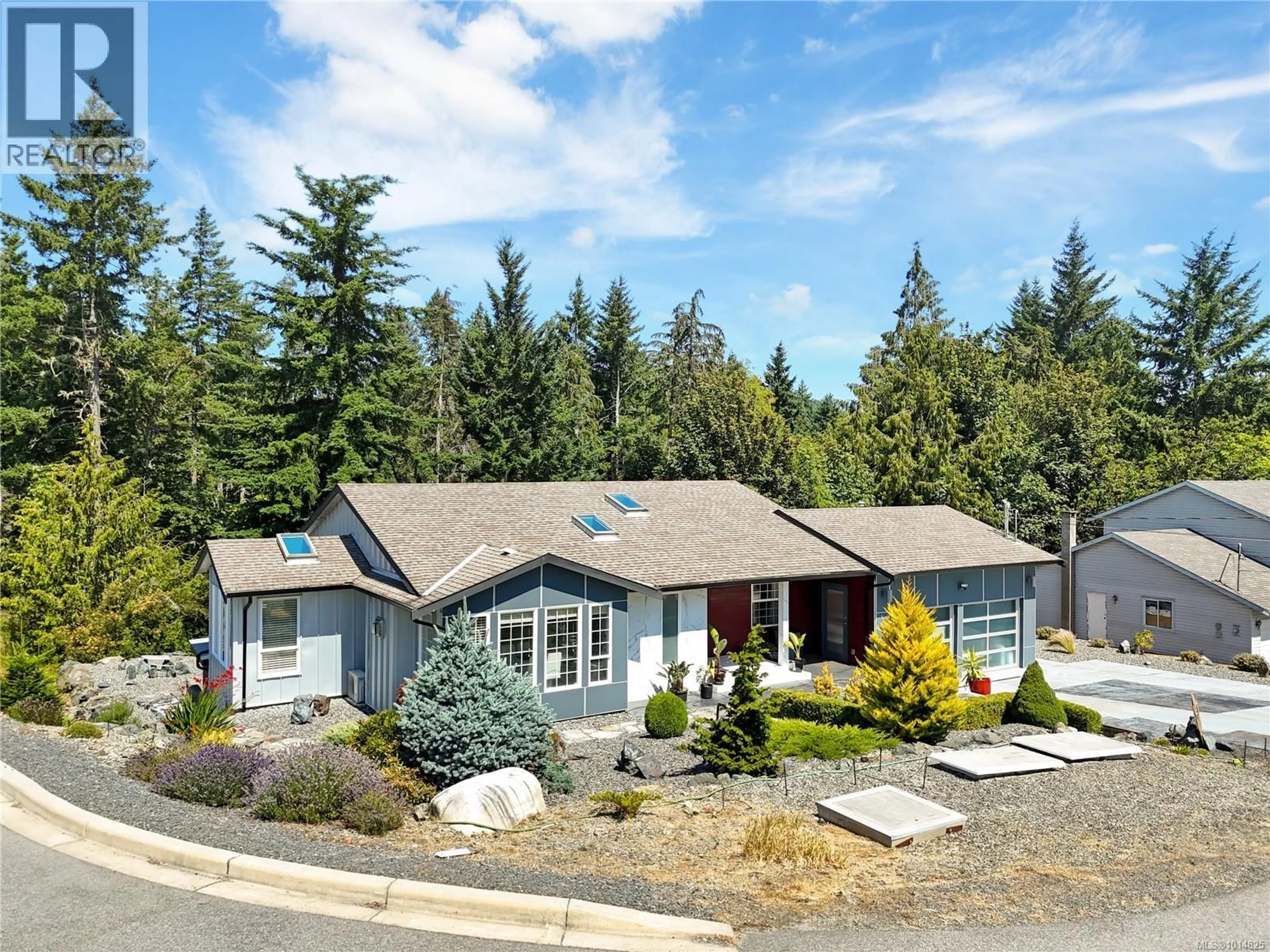 Home with vinyl exterior material, mountain view for 6856 BURR DRIVE, Sooke British Columbia V9Z0L1