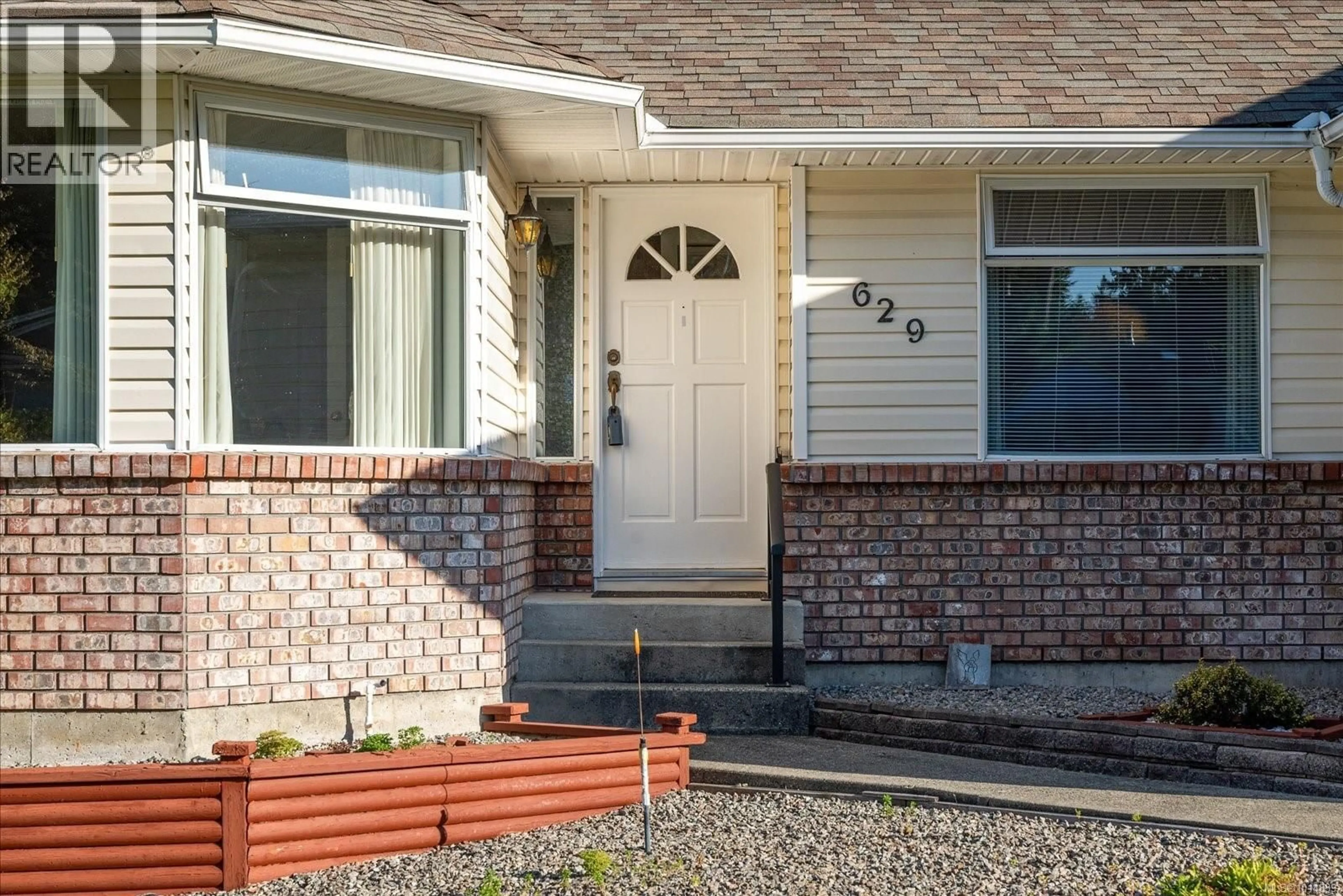 Unknown for 629 DOGWOOD ROAD, Qualicum Beach British Columbia V9K1A9