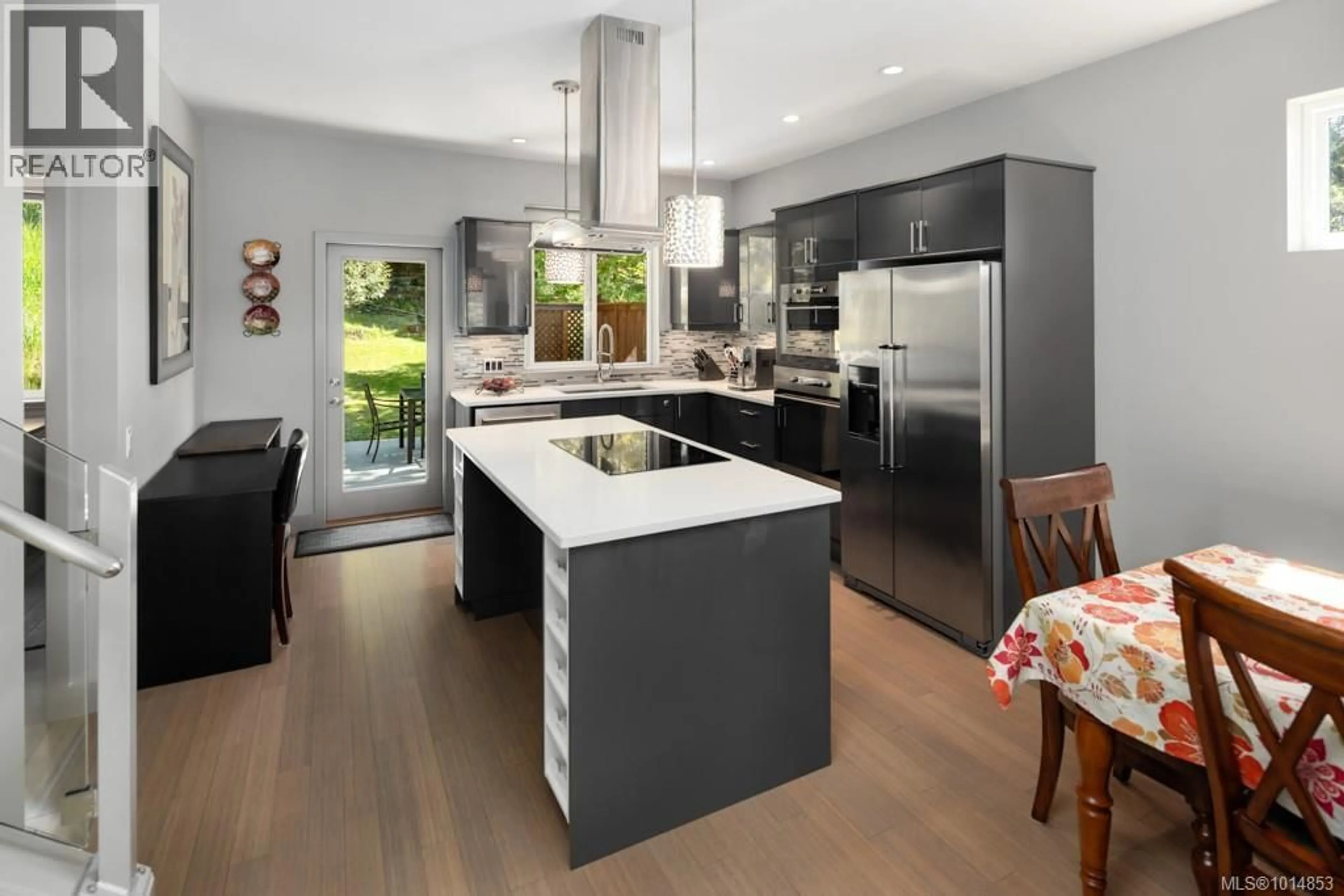 Contemporary kitchen, unknown for C - 2524 MILL HILL ROAD, Langford British Columbia V9B4X7