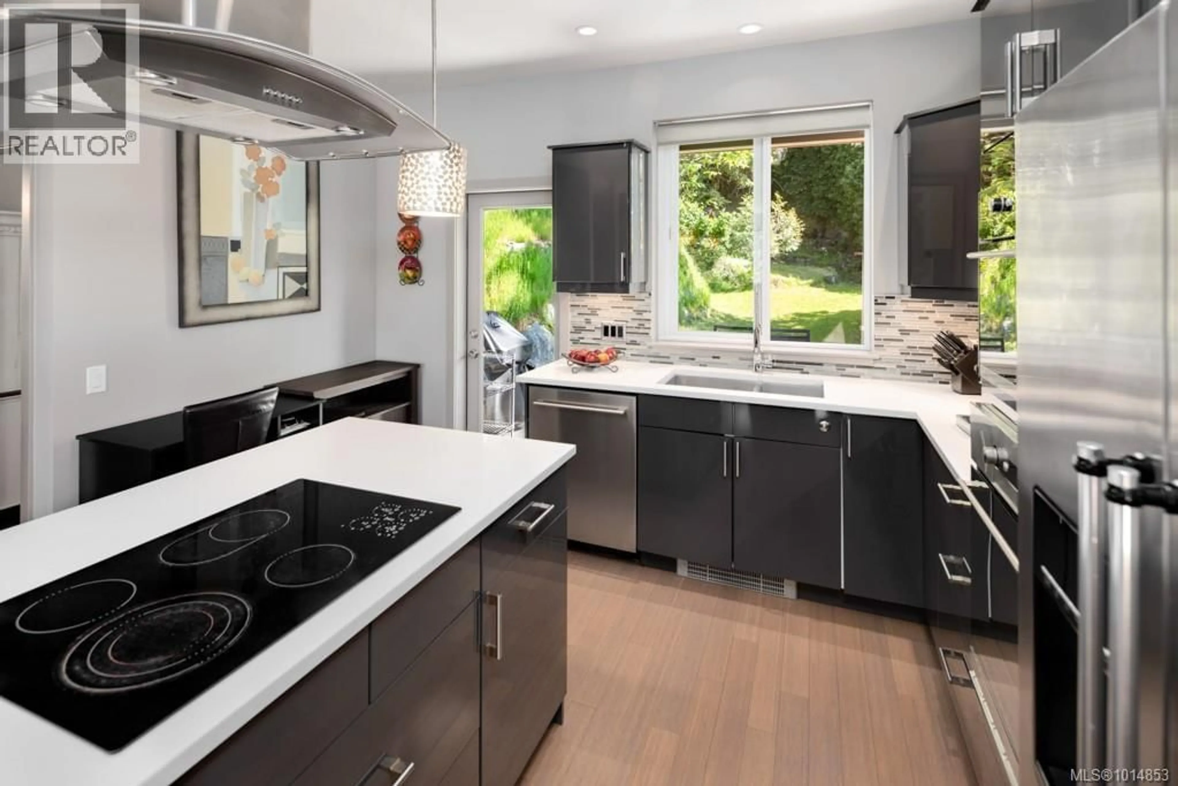 Contemporary kitchen, unknown for C - 2524 MILL HILL ROAD, Langford British Columbia V9B4X7