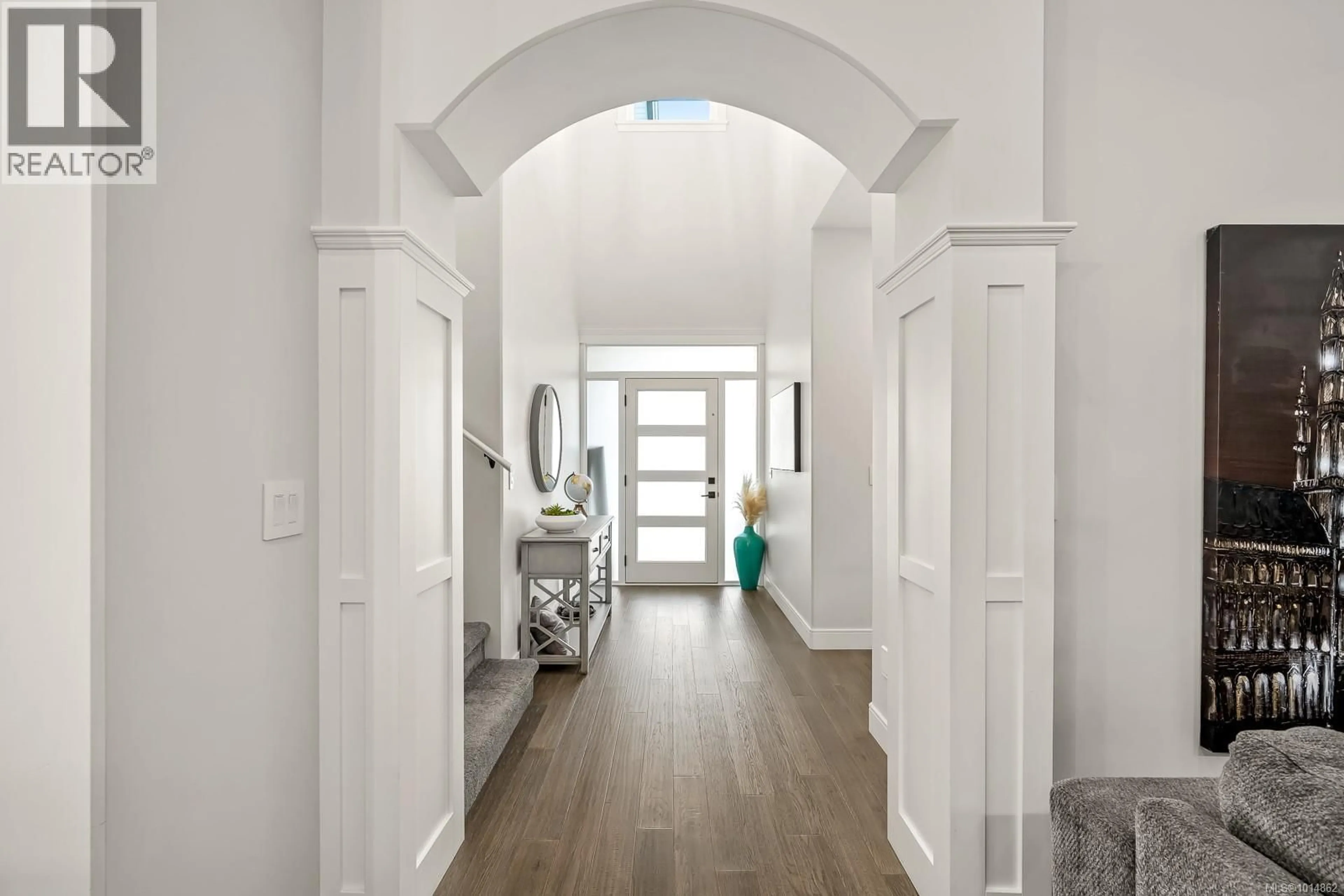 Indoor entryway for 4 - 2880 ARDEN ROAD, Courtenay British Columbia V9N0E9
