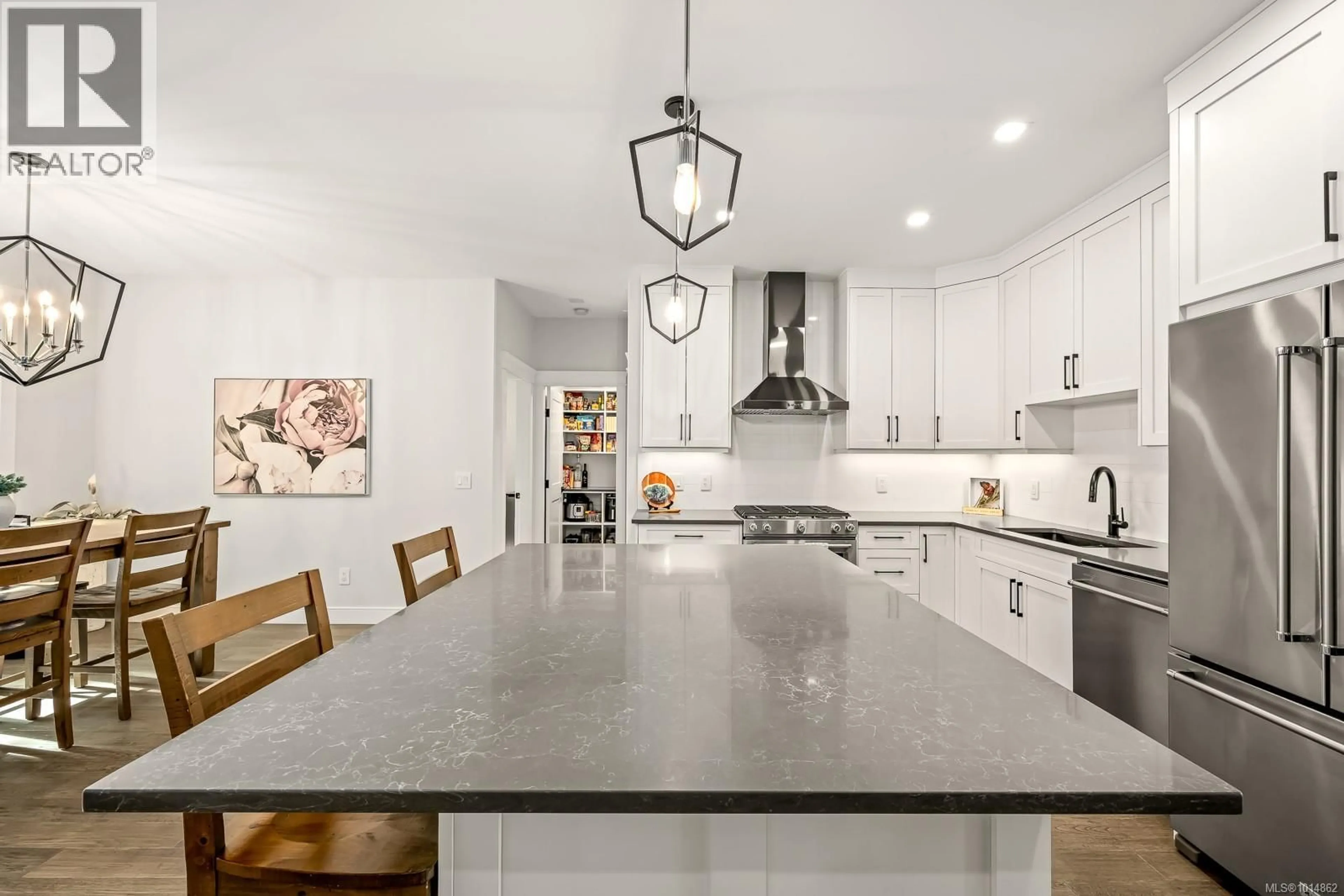 Open concept kitchen, ceramic/tile floor for 4 - 2880 ARDEN ROAD, Courtenay British Columbia V9N0E9