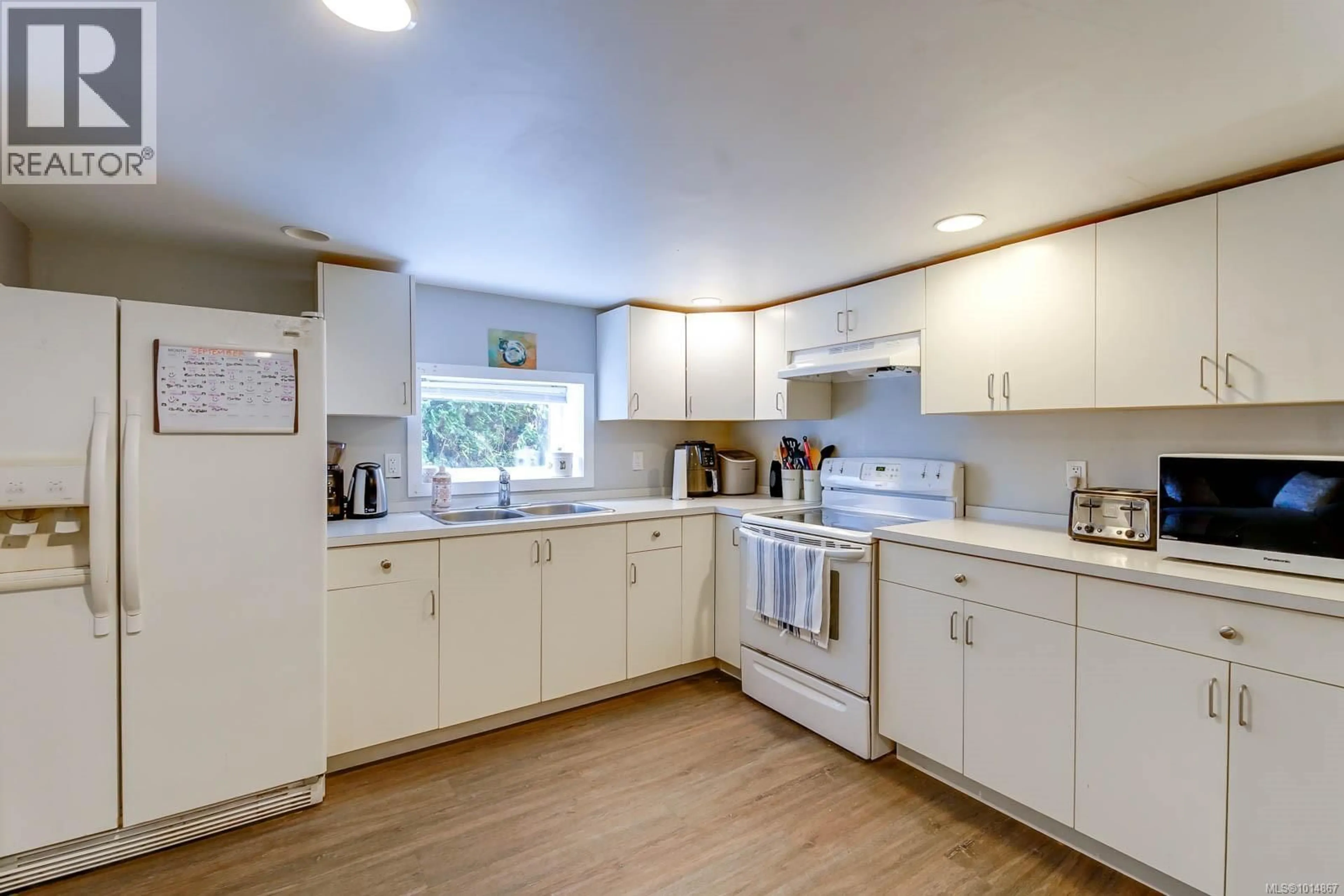 Standard kitchen, unknown for 2627 11TH AVENUE, Port Alberni British Columbia V9Y2R7