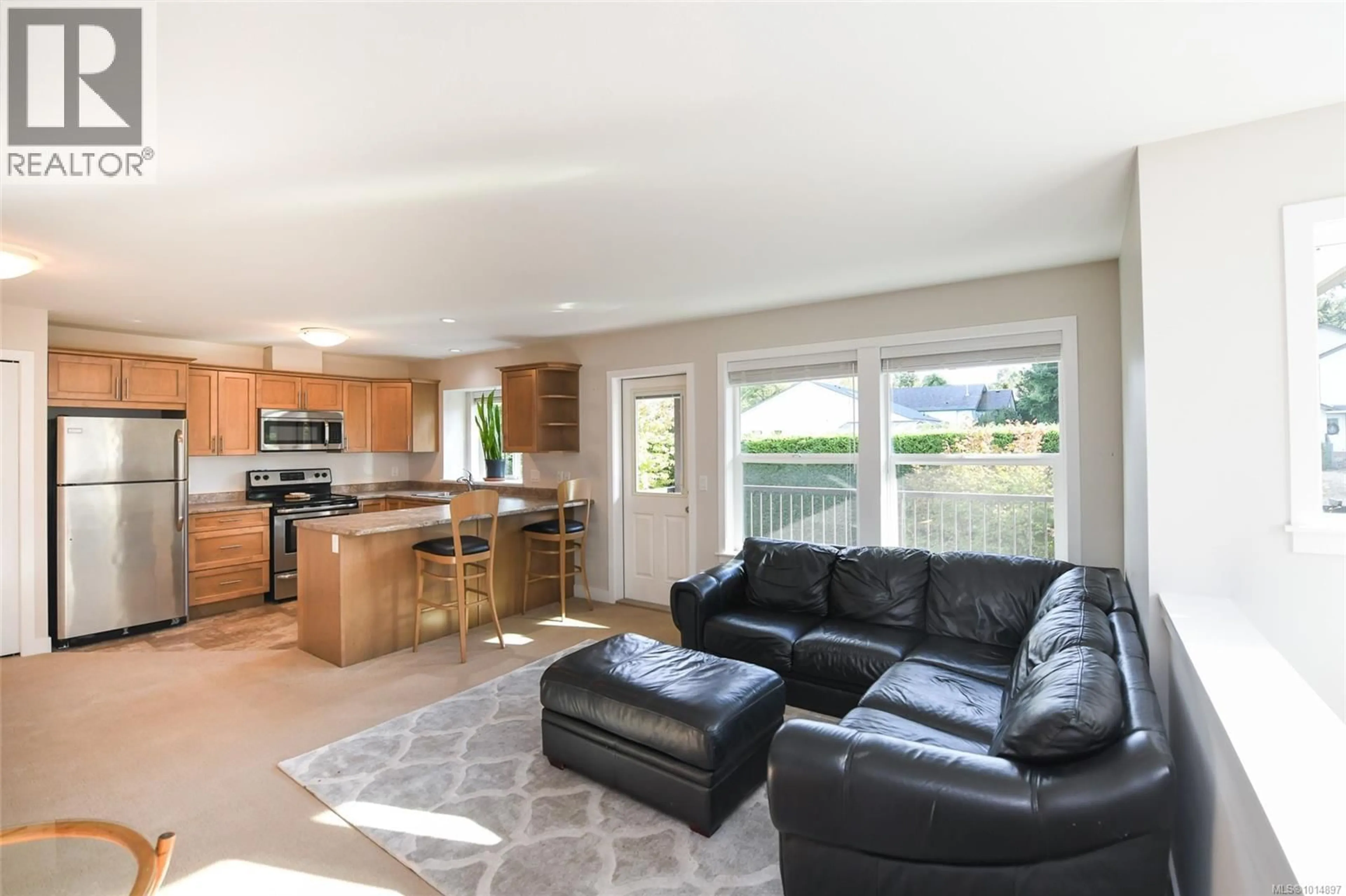 Open concept kitchen, unknown for 230 - 4699 MUIR ROAD, Courtenay British Columbia V9N6A4