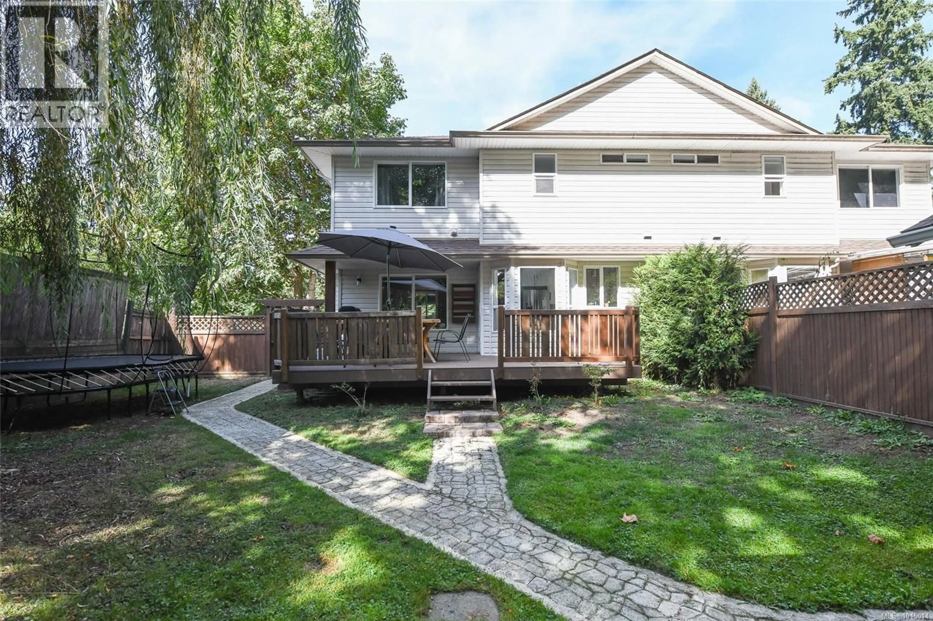 Unknown for B - 1102 1ST STREET, Courtenay British Columbia V9N1A9