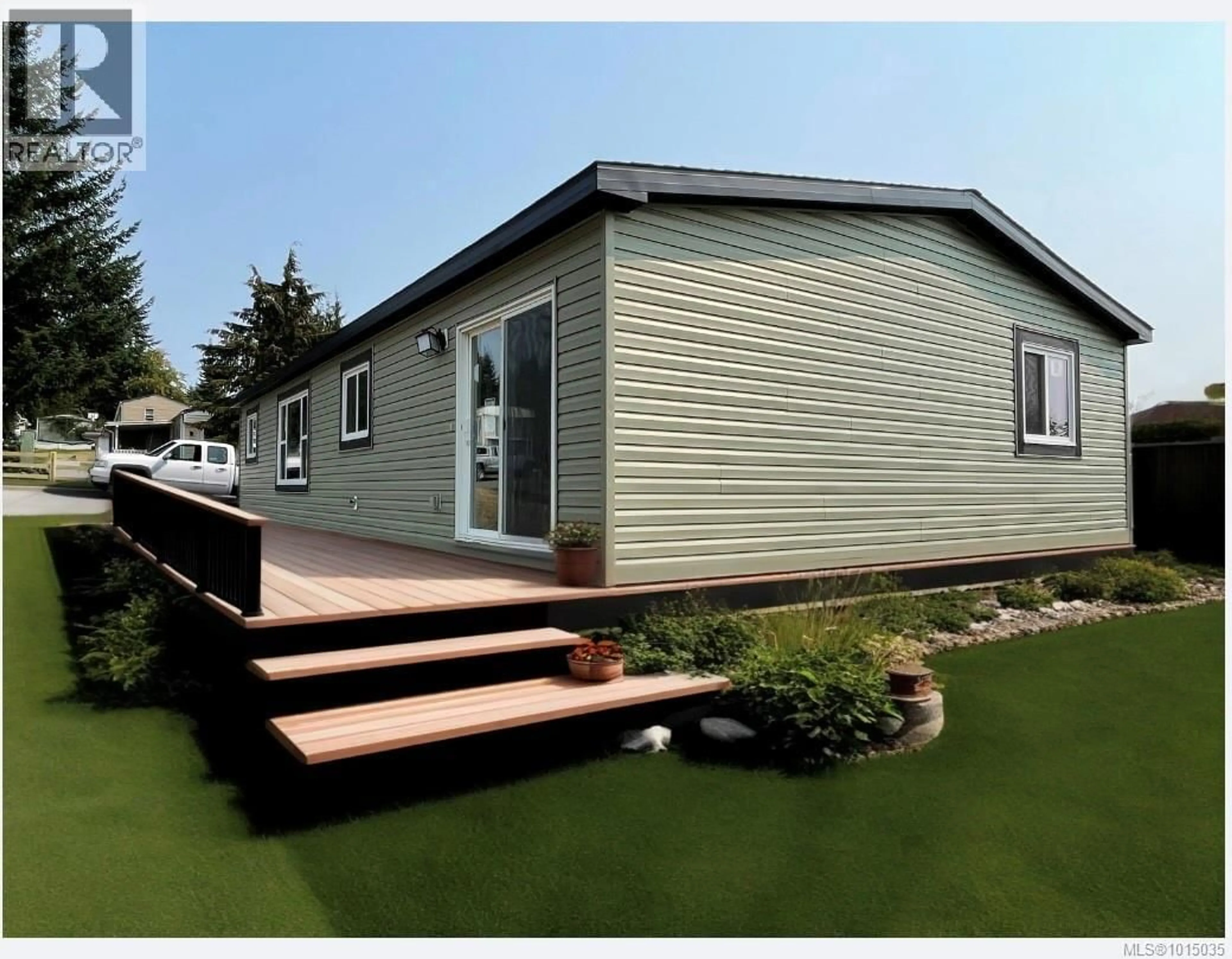 Home with vinyl exterior material, building for 72 - 1160 SHELLBOURNE BOULEVARD, Campbell River British Columbia V9W5G5