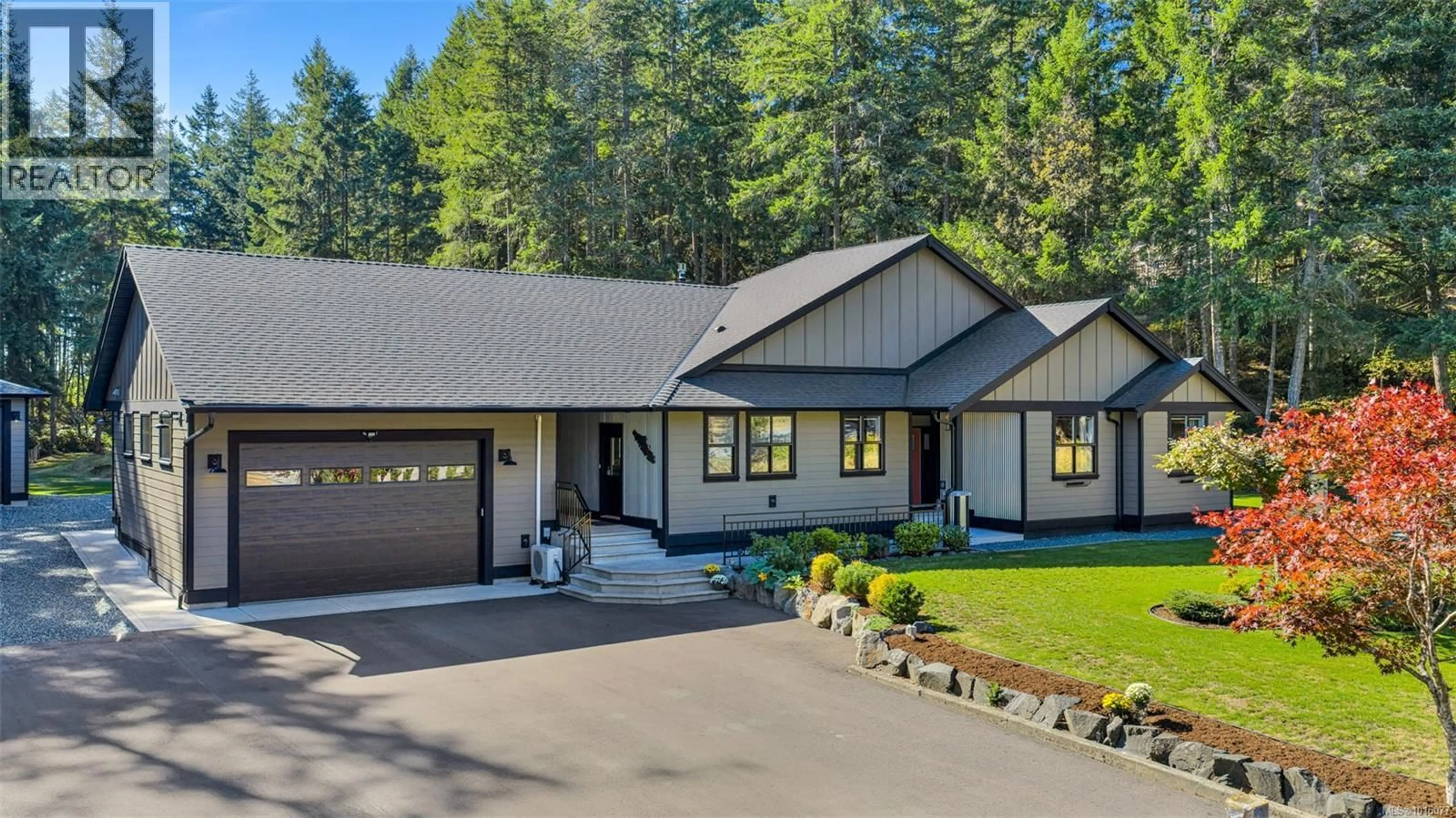 Home with vinyl exterior material, street for 1750 ESCARPMENT WAY, Duncan British Columbia V9L5W7