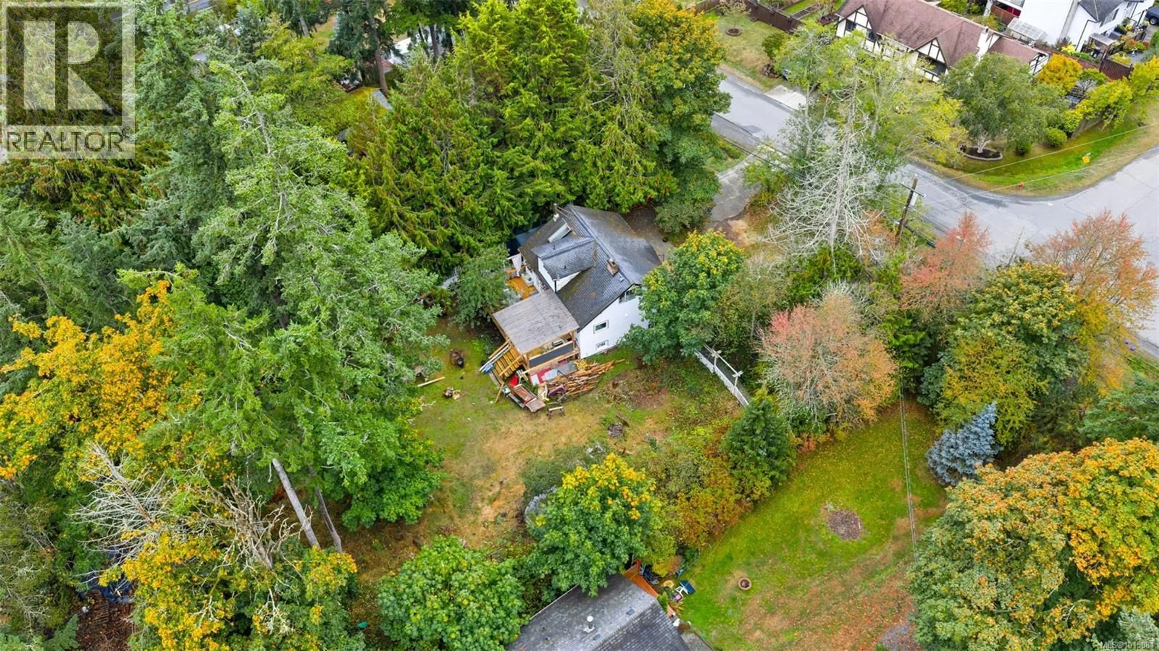 A pic from outside/outdoor area/front of a property/back of a property/a pic from drone, street for 2127 FRENCH ROAD SOUTH, Sooke British Columbia V9Z0M7