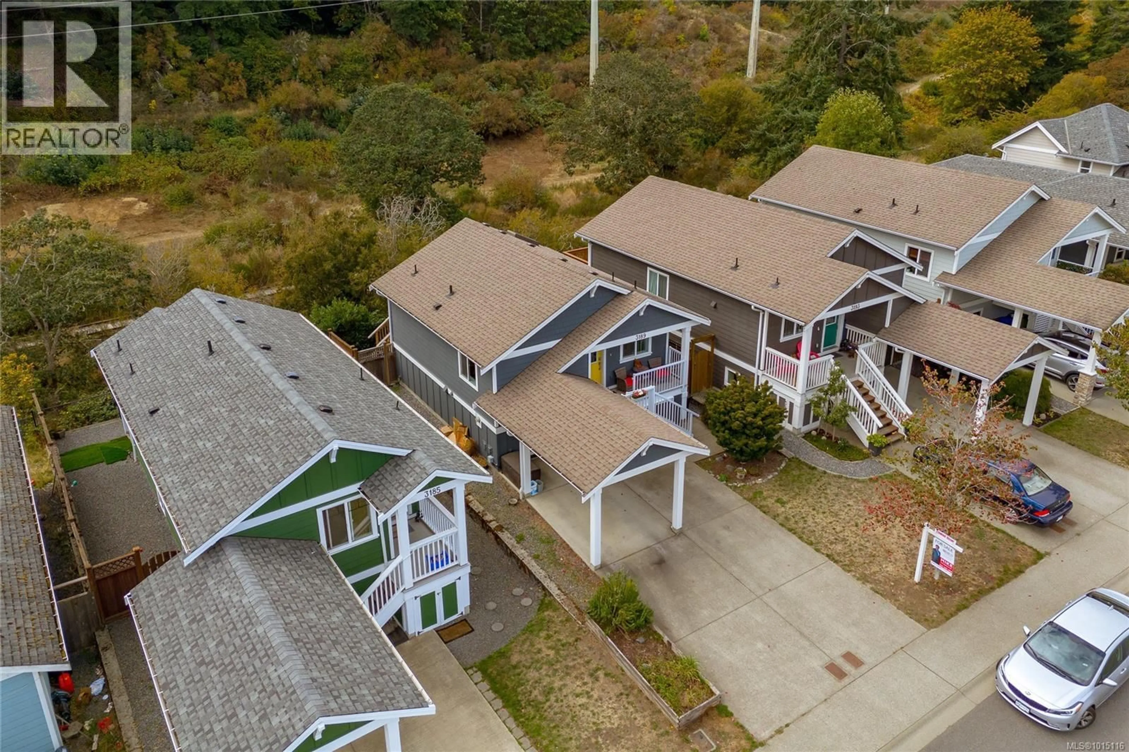 A pic from outside/outdoor area/front of a property/back of a property/a pic from drone, unknown for 3189 KETTLE CREEK CRESCENT, Langford British Columbia V9B0K6