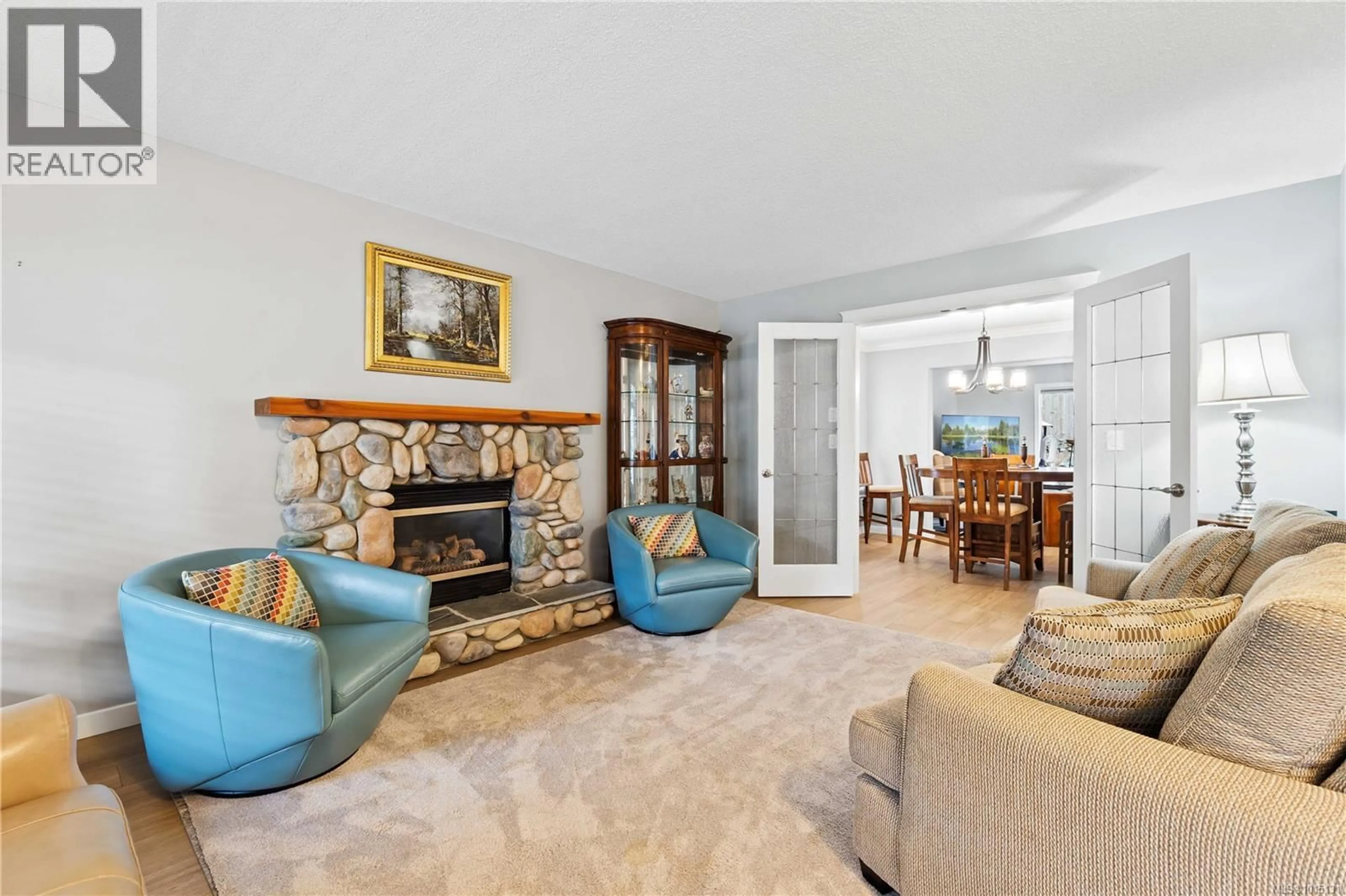 Living room with furniture, unknown for 4938 HARTWIG CRESCENT, Nanaimo British Columbia V9V1R2