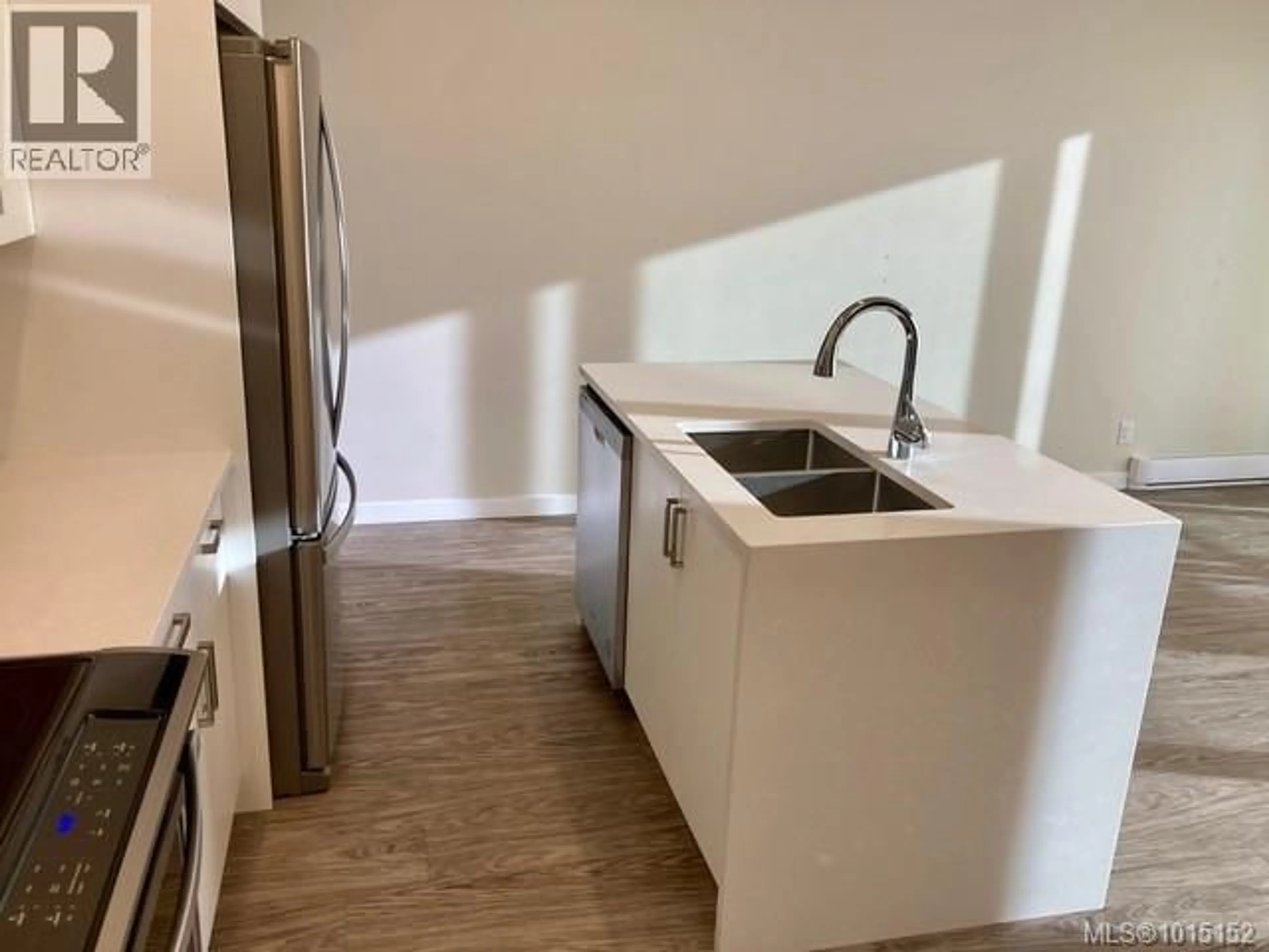 Unknown for 309 - 91 CHAPEL STREET, Nanaimo British Columbia V9R0J3