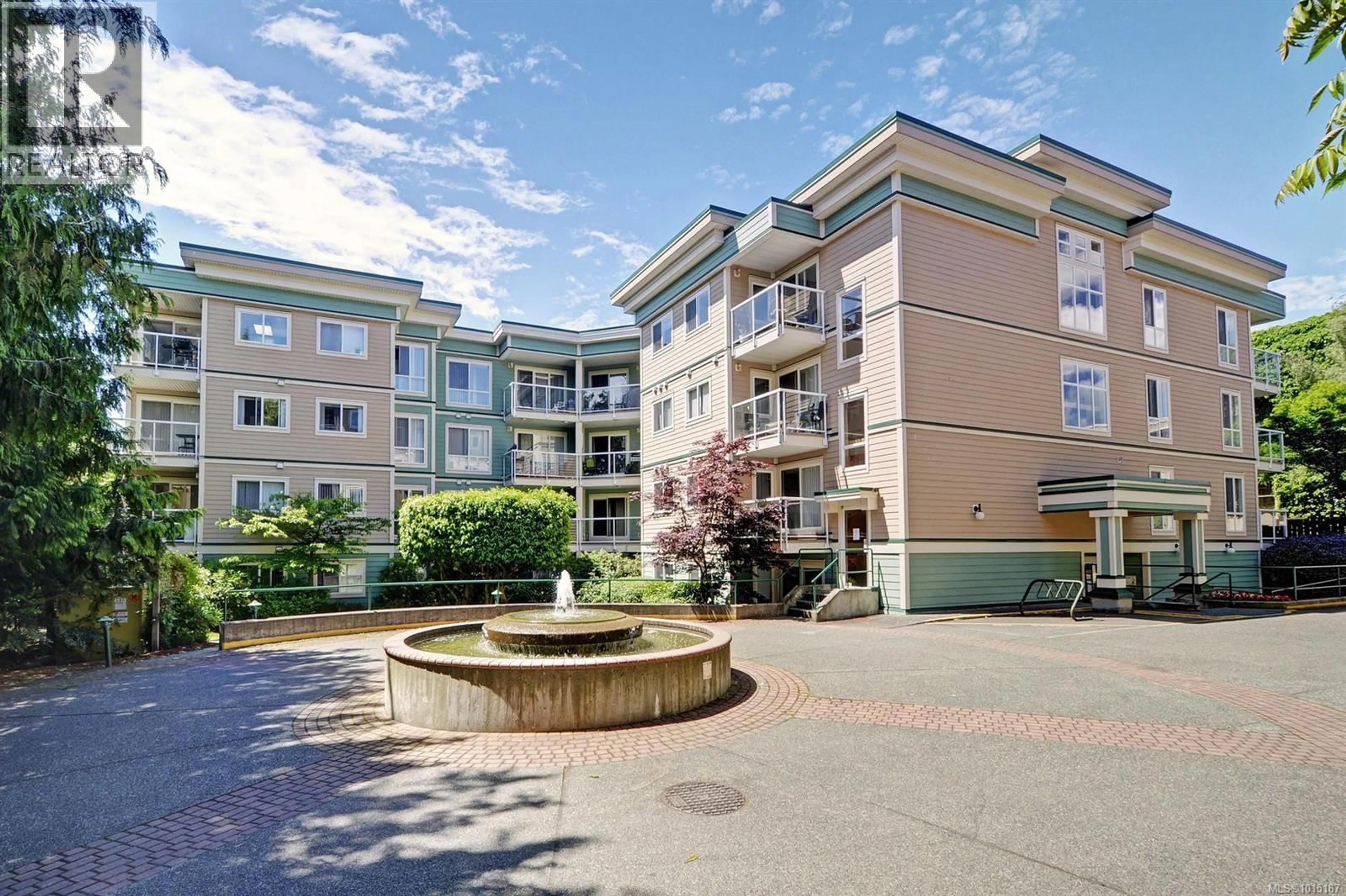 Patio, unknown for 308 - 649 BAY STREET, Victoria British Columbia V8T5H8