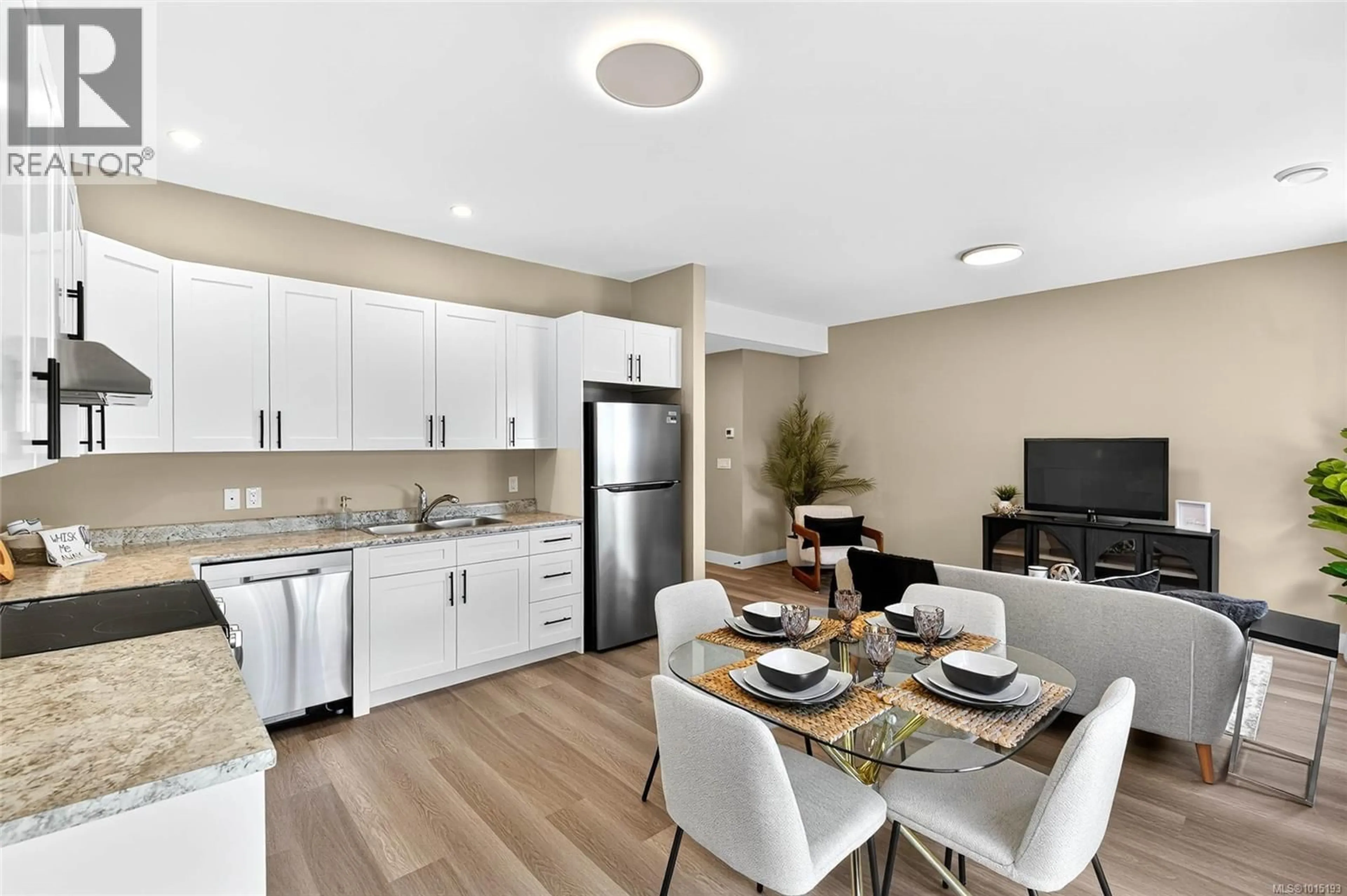 Open concept kitchen, unknown for 104 - 5535 WOODLAND CRESCENT EAST, Port Alberni British Columbia V9Y8E6