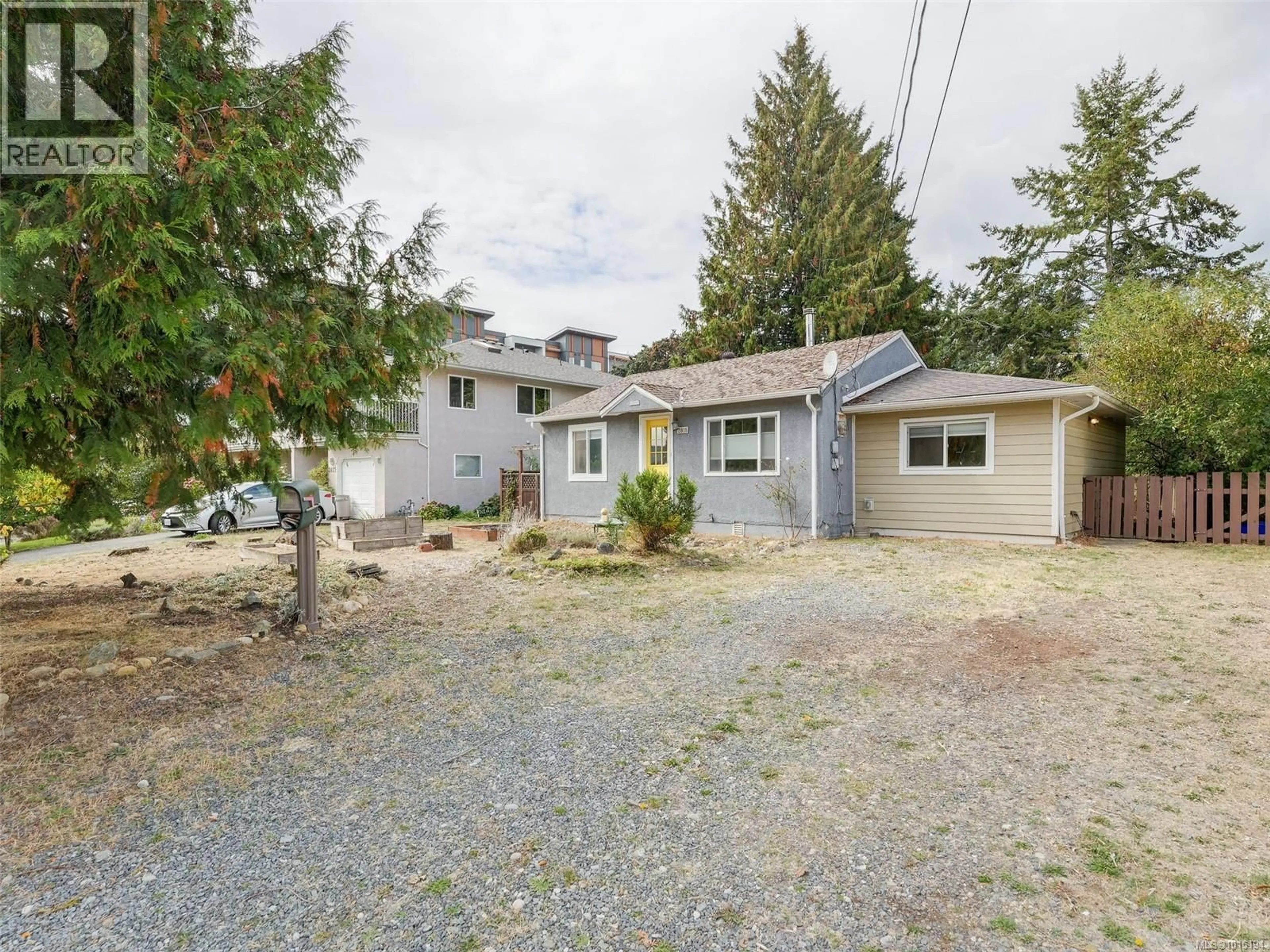 A pic from outside/outdoor area/front of a property/back of a property/a pic from drone, street for 2818 CARLOW ROAD, Langford British Columbia V9B4E3
