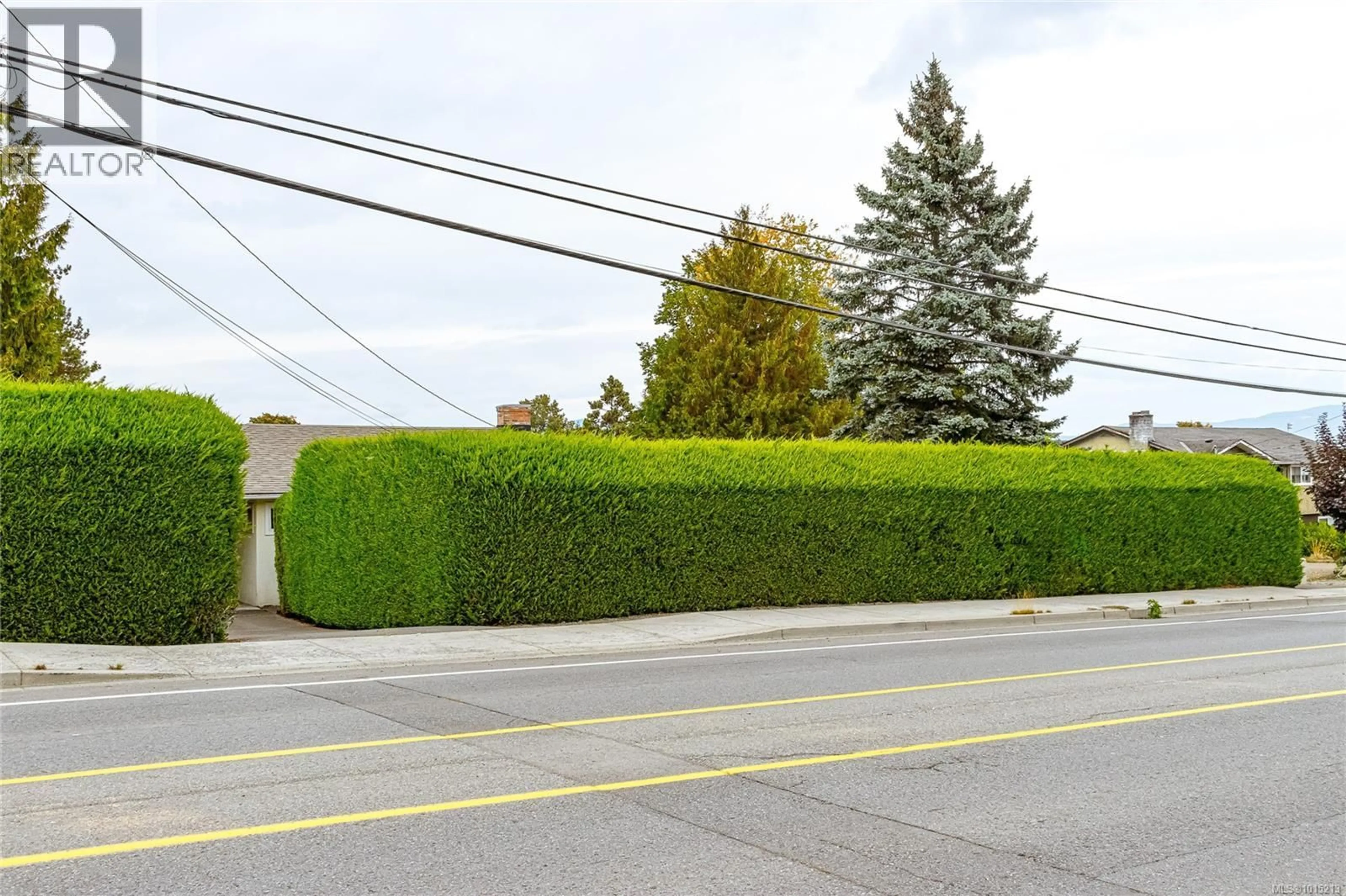 Patio, street for 3359 COWICHAN LAKE ROAD, Lake Cowichan British Columbia V9L4C4