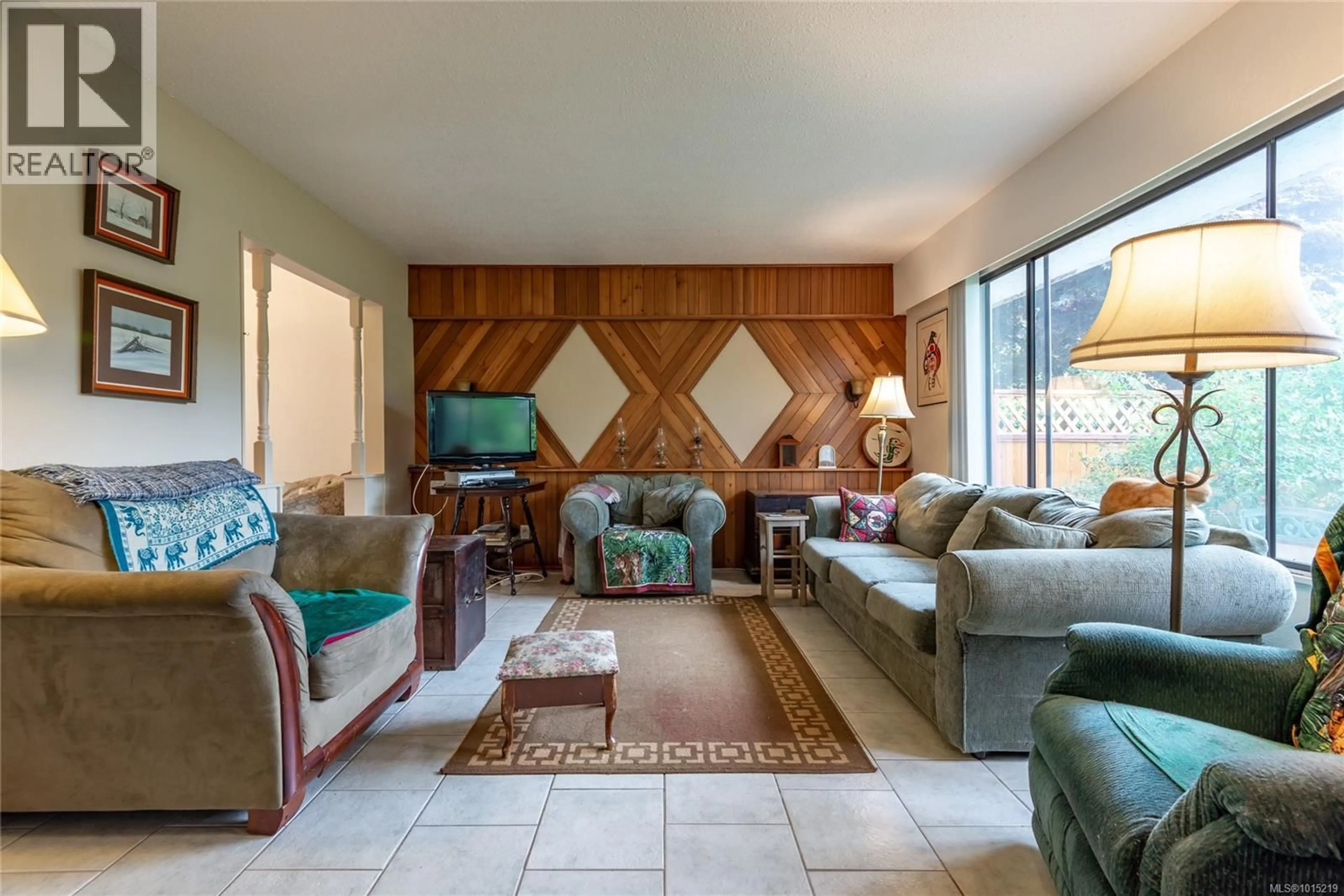 Living room with furniture, unknown for 11 - 500 MUCHALAT PLACE, Gold River British Columbia V0P1G0