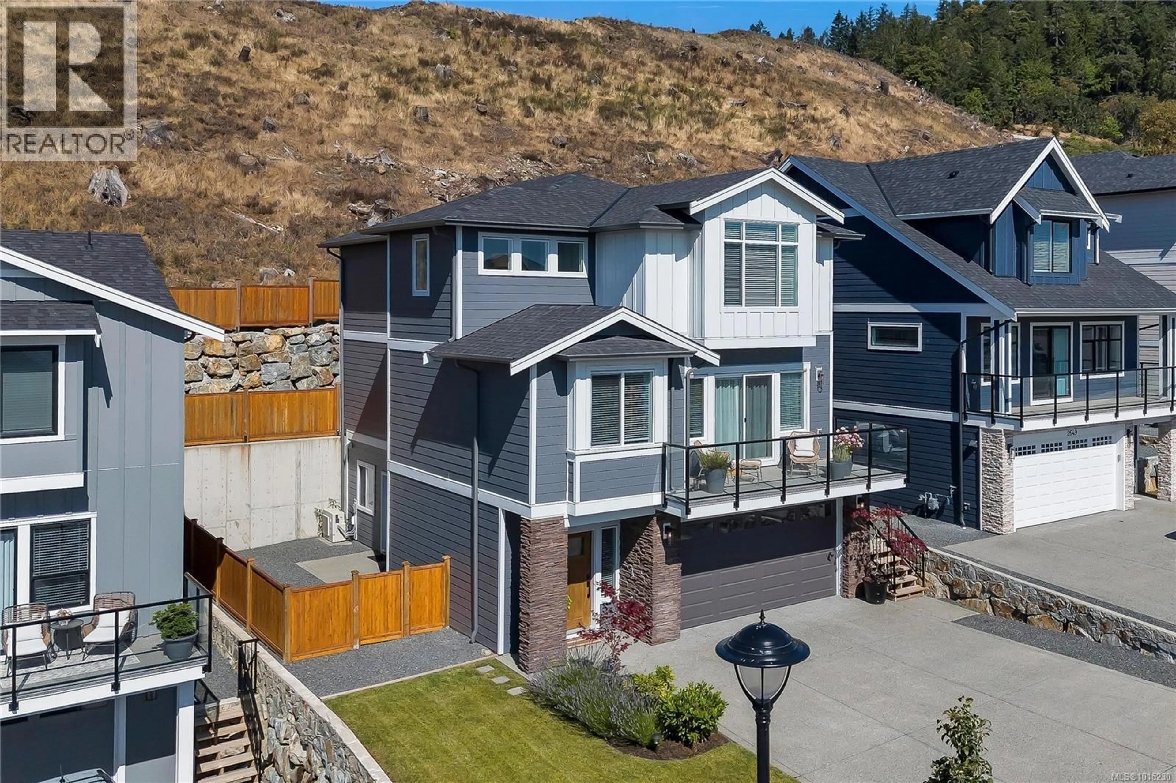A pic from outside/outdoor area/front of a property/back of a property/a pic from drone, mountain view for 2645 MICA PLACE, Langford British Columbia V9B5N1