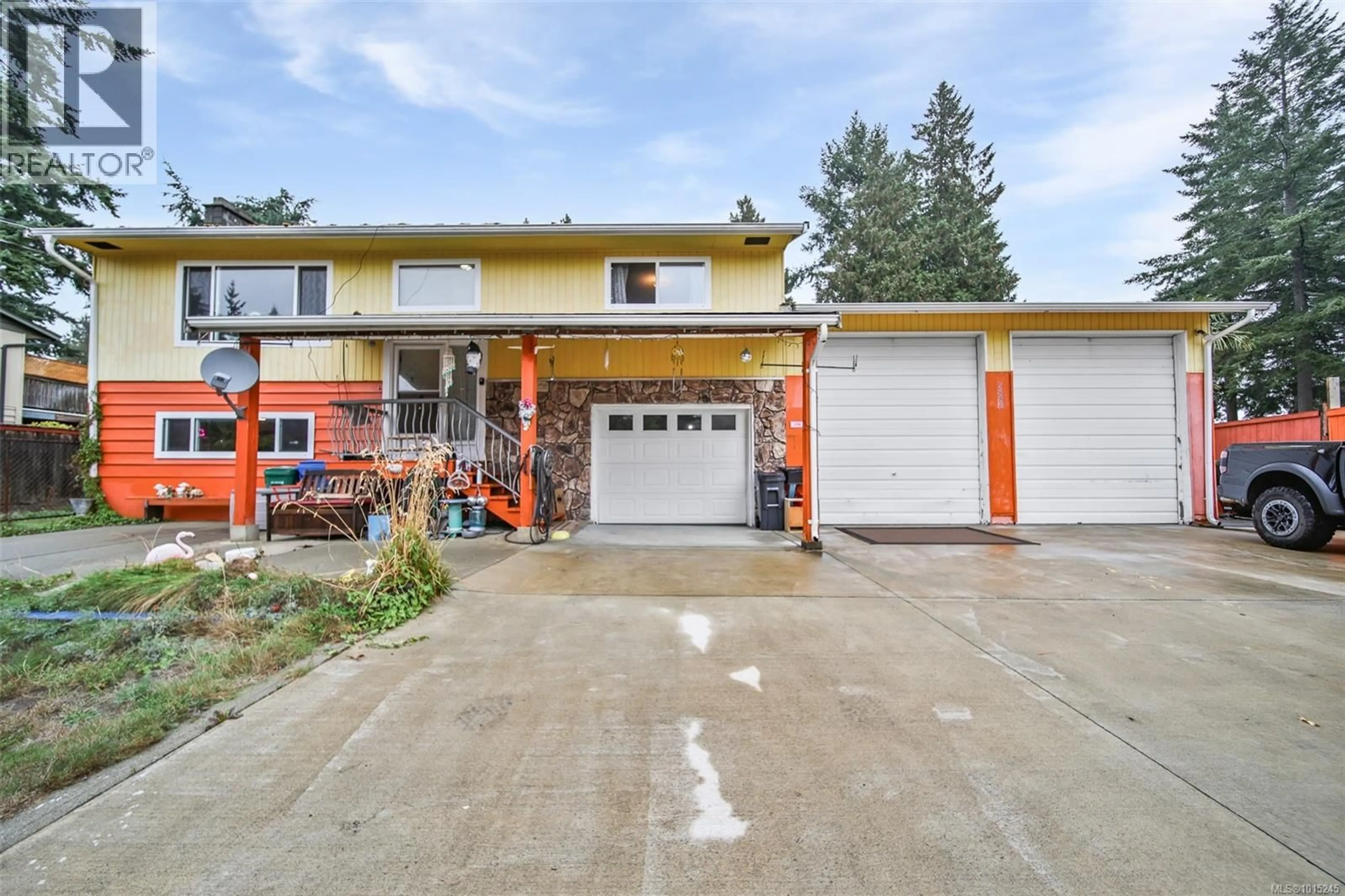Home with brick exterior material, street for 5886 BROADWAY ROAD, Nanaimo British Columbia V9Y1E5
