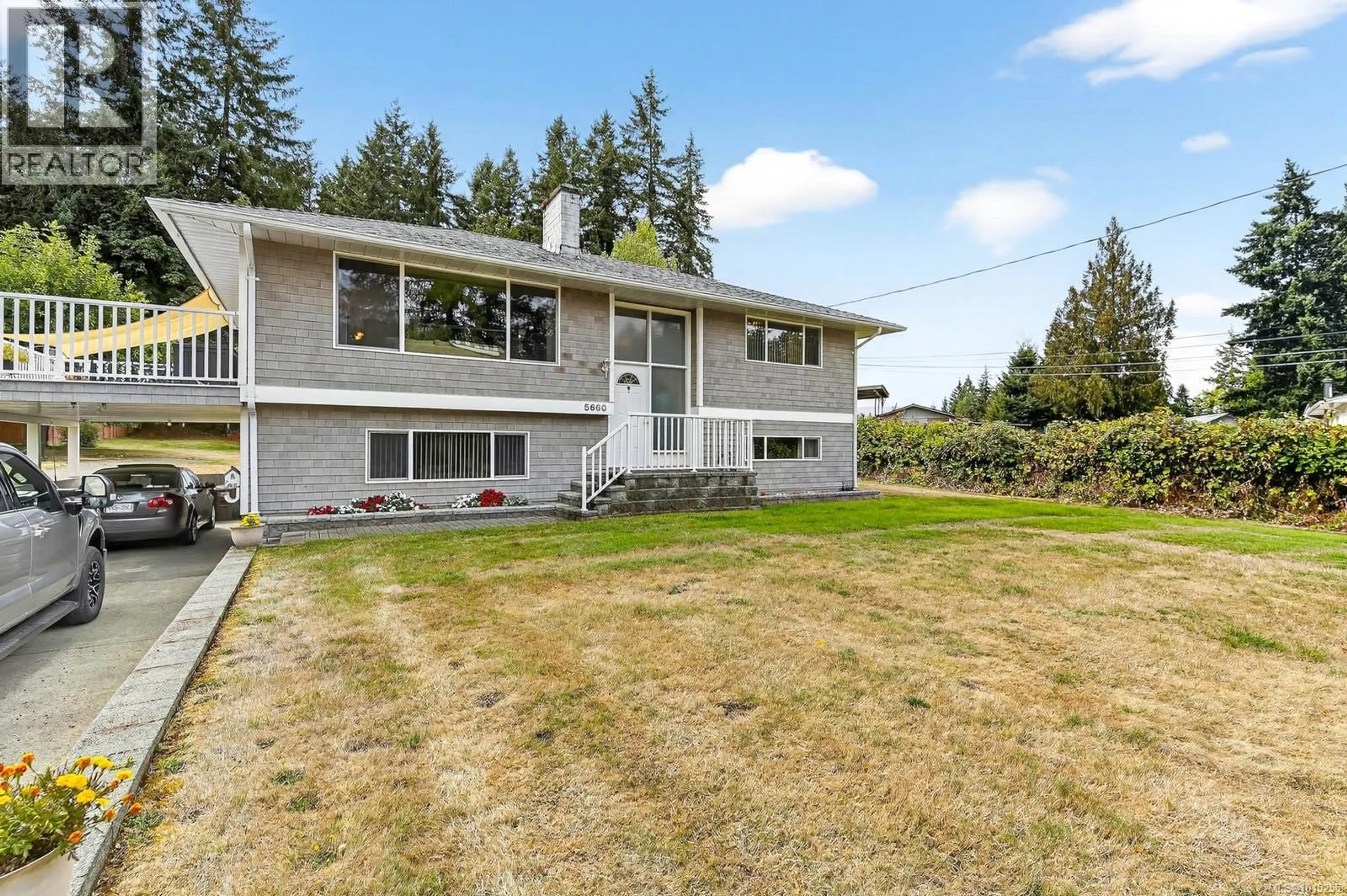 Home with vinyl exterior material, unknown for 5660 GORDON AVENUE, Port Alberni British Columbia V9Y8W3
