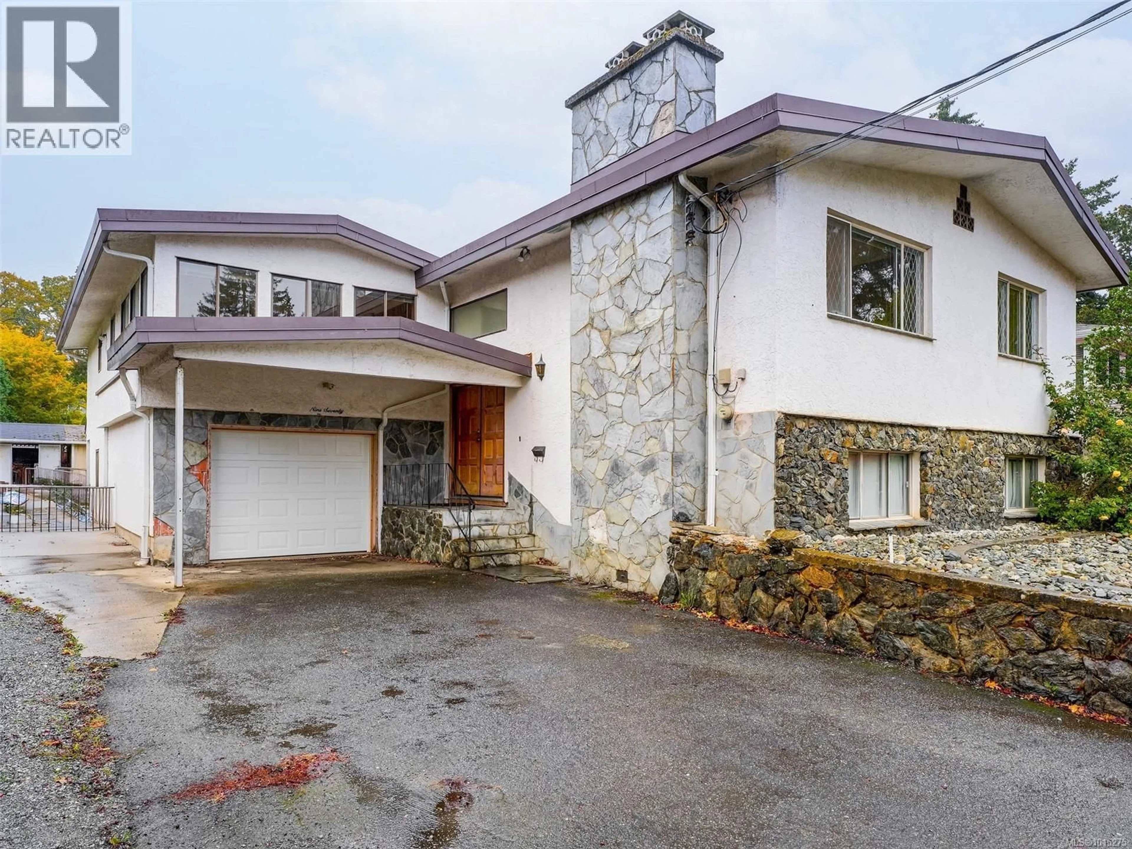 Unknown for 970 AMBASSADOR AVENUE, Saanich British Columbia V8X3N2