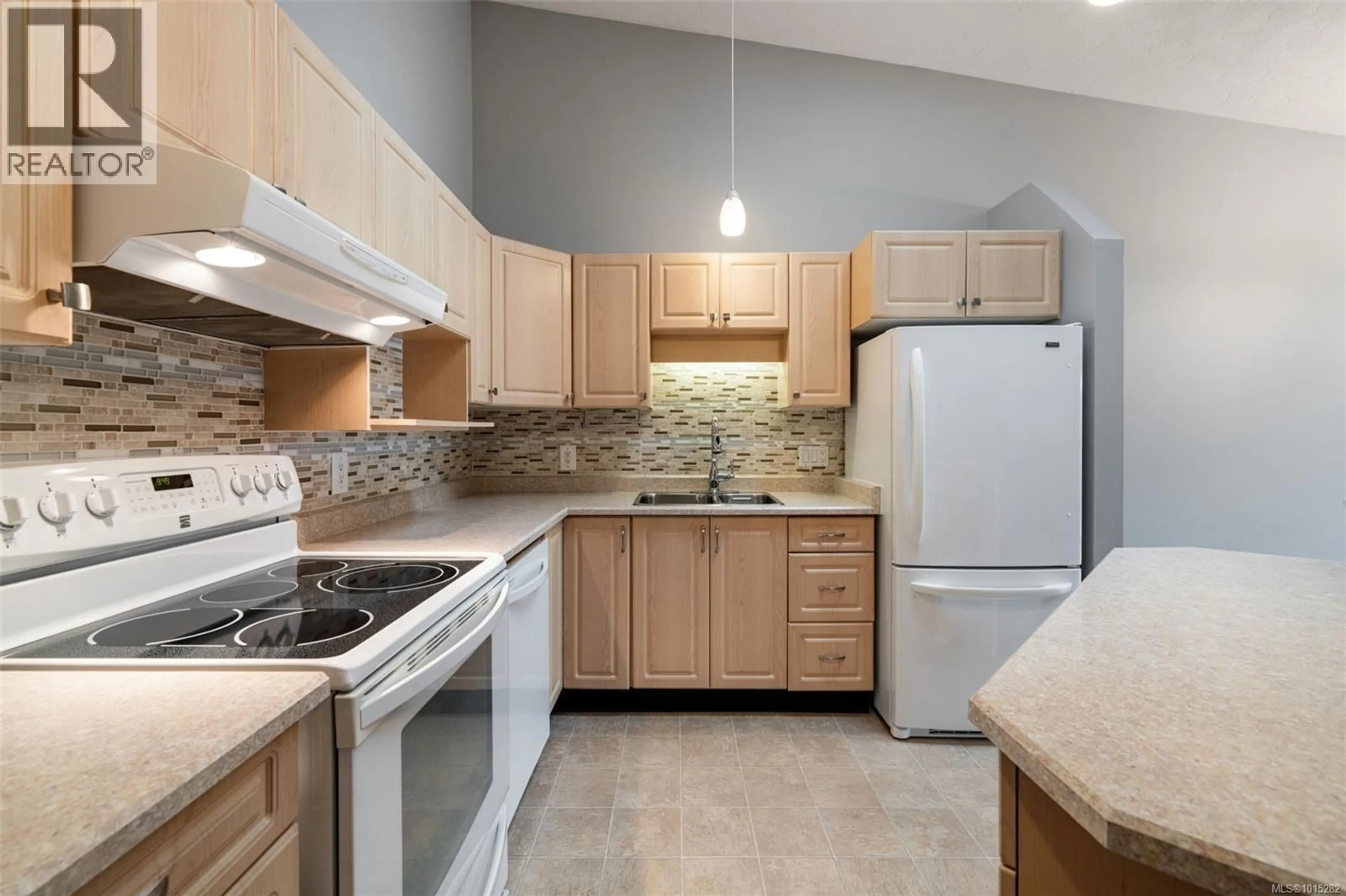 Standard kitchen, unknown for 79 - 2600 FERGUSON ROAD, Central Saanich British Columbia V8M2C1