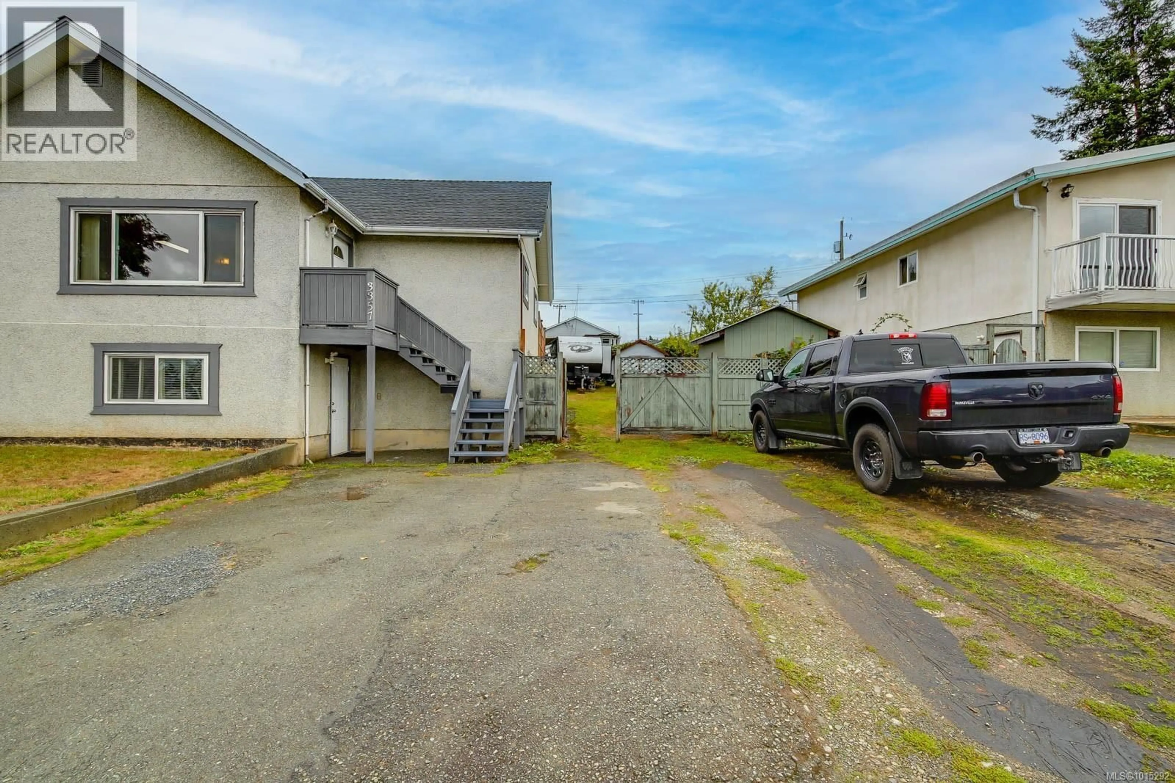 A pic from outside/outdoor area/front of a property/back of a property/a pic from drone, street for 3357 6TH AVENUE, Port Alberni British Columbia V9Y4L3