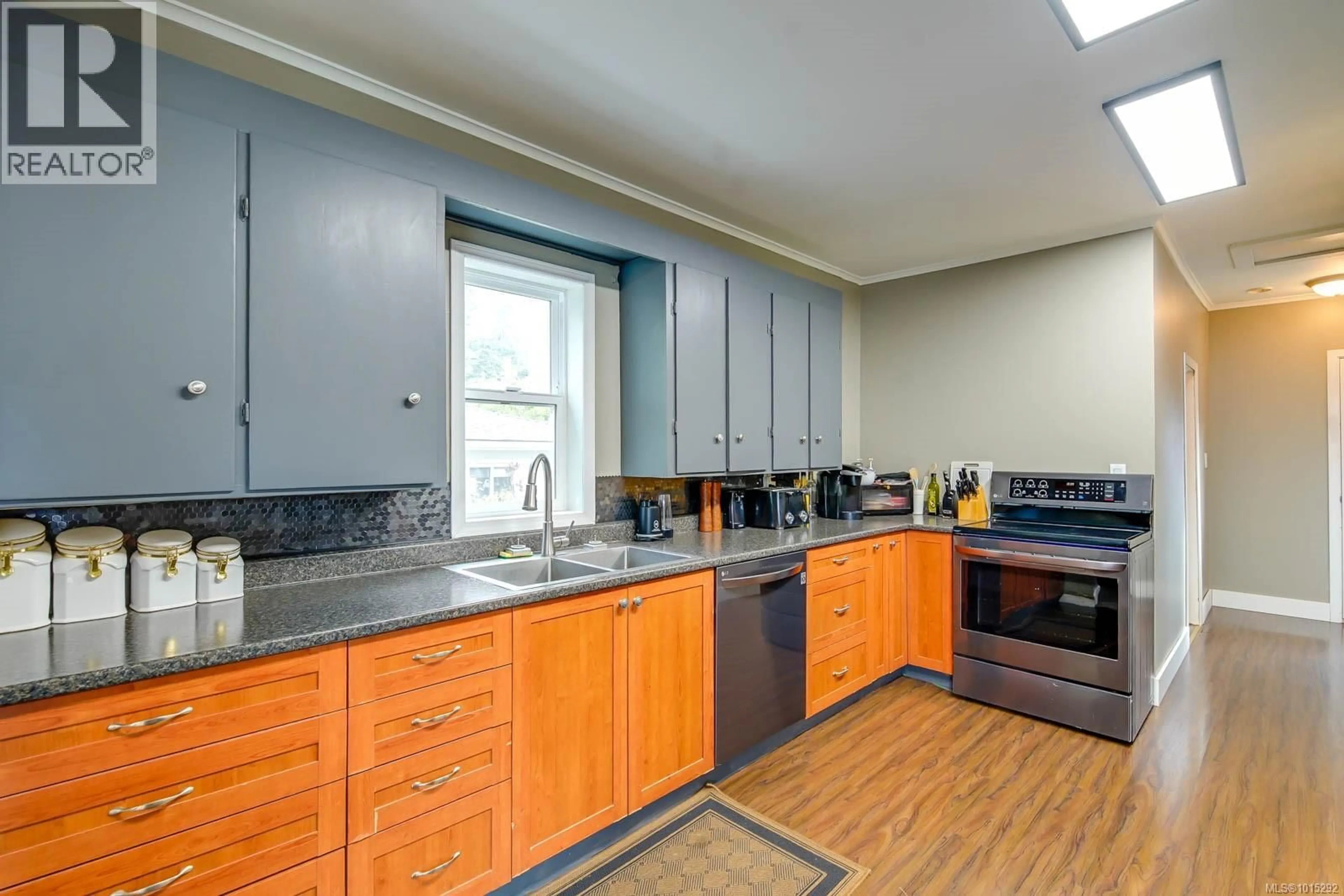 Standard kitchen, unknown for 3357 6TH AVENUE, Port Alberni British Columbia V9Y4L3
