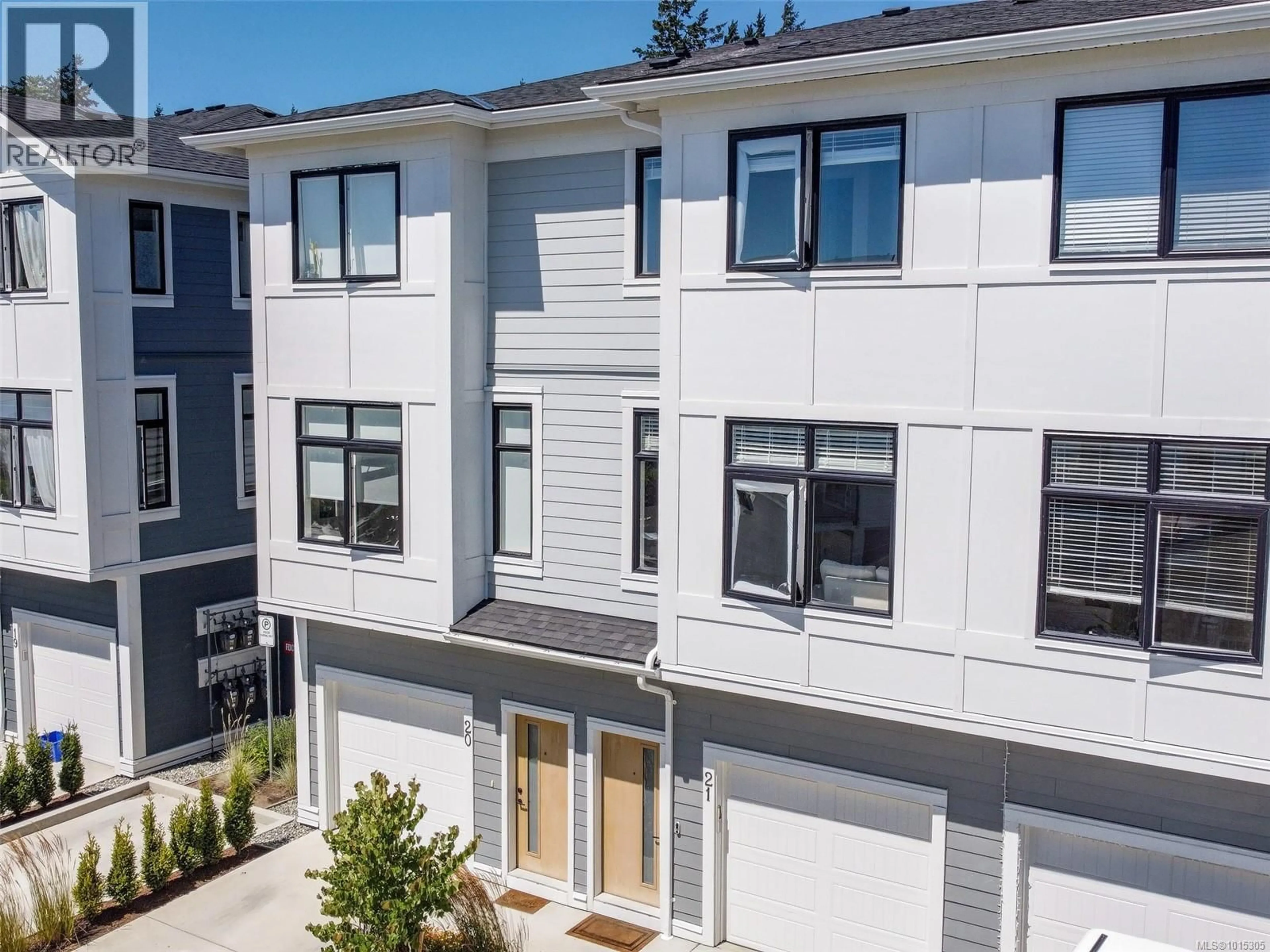 Home with vinyl exterior material, street for 21 - 255 CASPIAN DRIVE, Colwood British Columbia V9C0R9