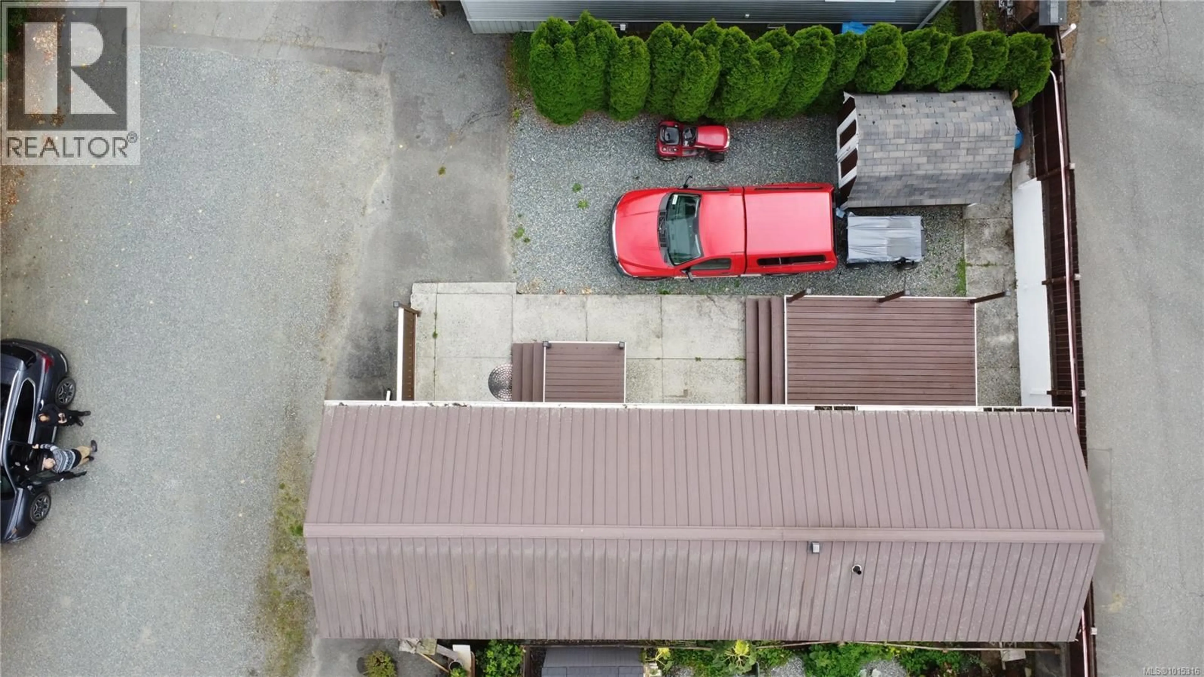 A pic from outside/outdoor area/front of a property/back of a property/a pic from drone, street for 14 - 1074 OLD VICTORIA ROAD, Nanaimo British Columbia V9R6L7