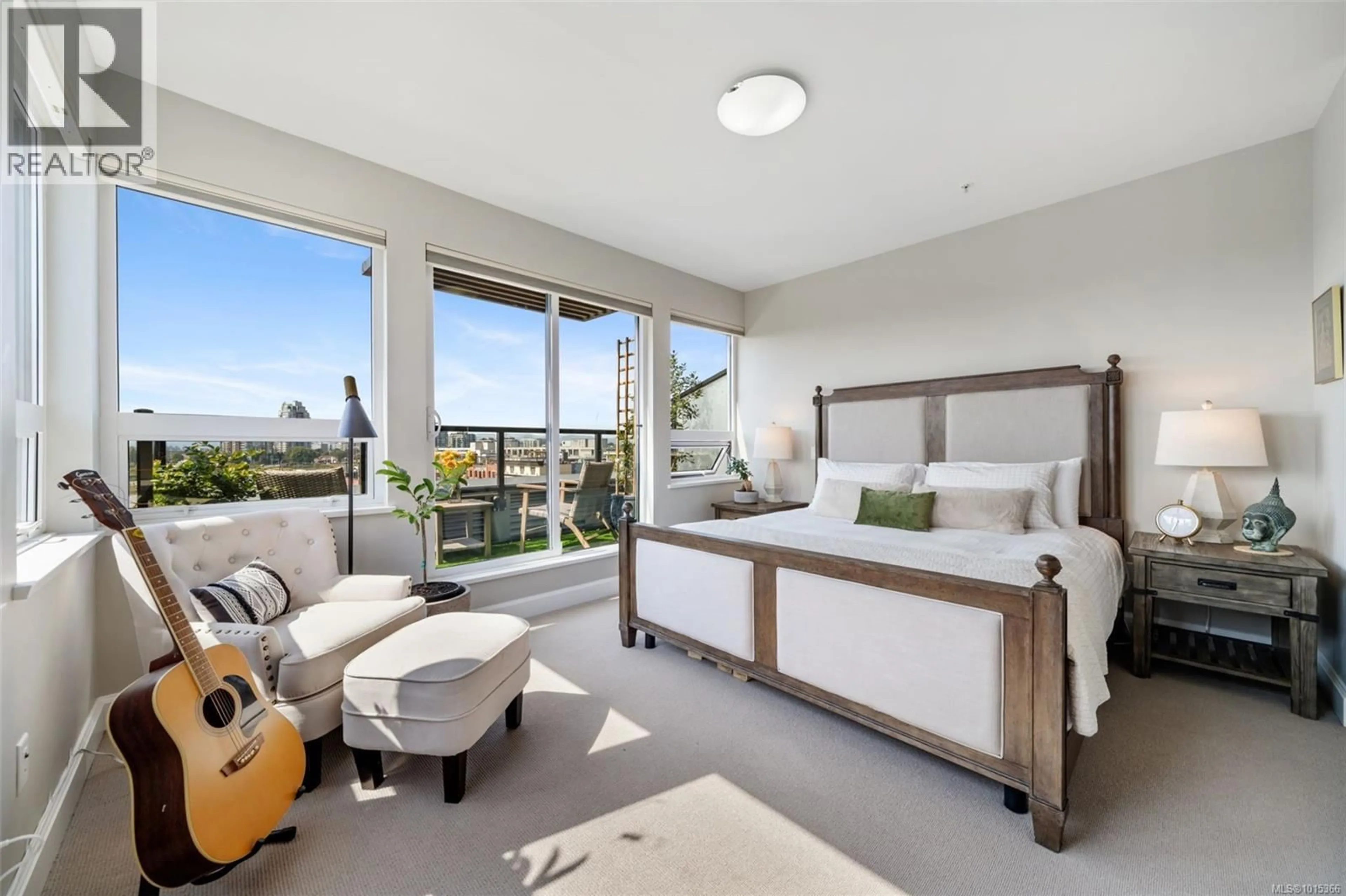 A pic of a room for 407 - 595 PANDORA AVENUE, Victoria British Columbia V8W1N5