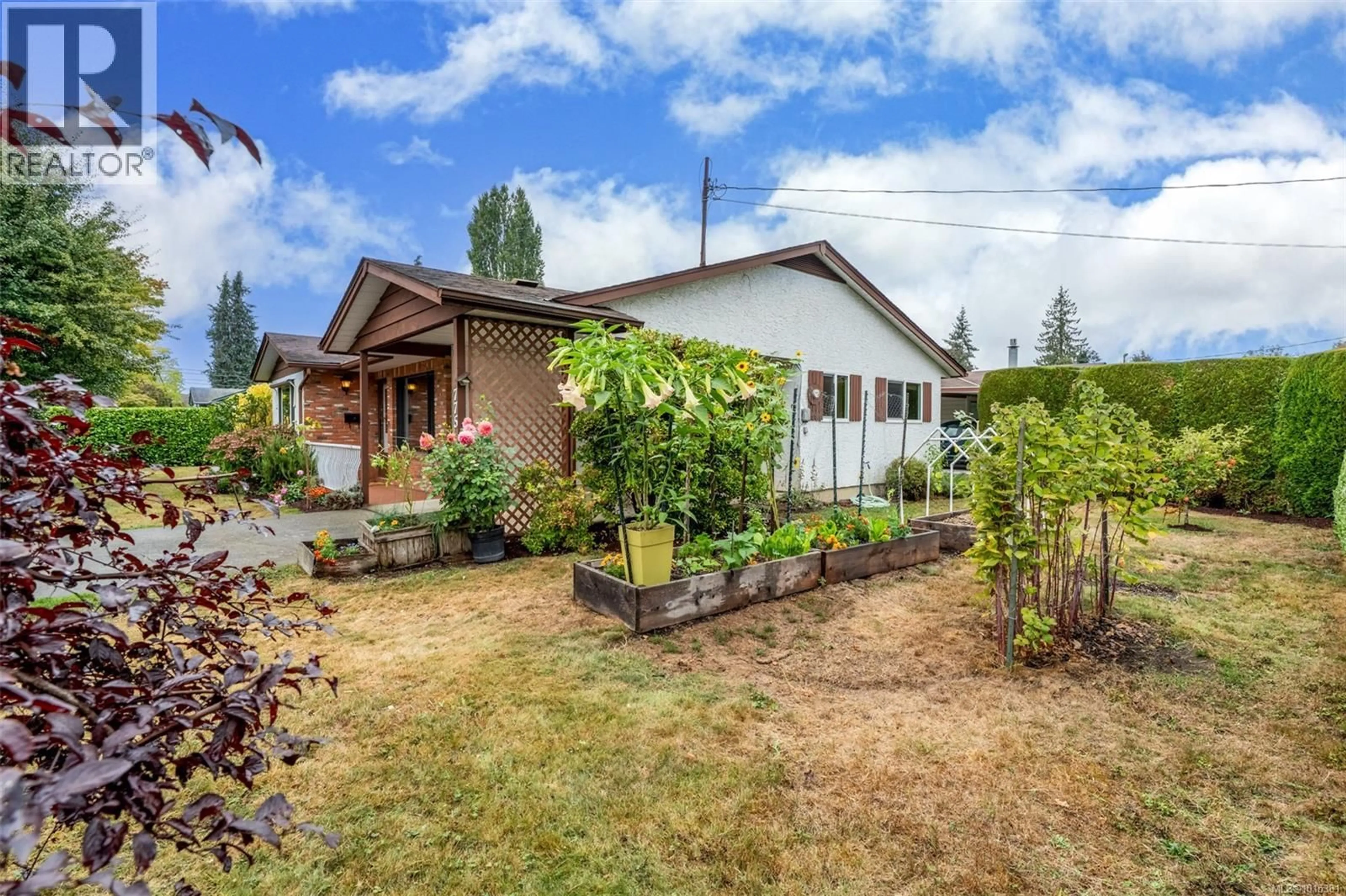 Unknown for 775 WHARNCLIFFE ROAD, Duncan British Columbia V9L2K2