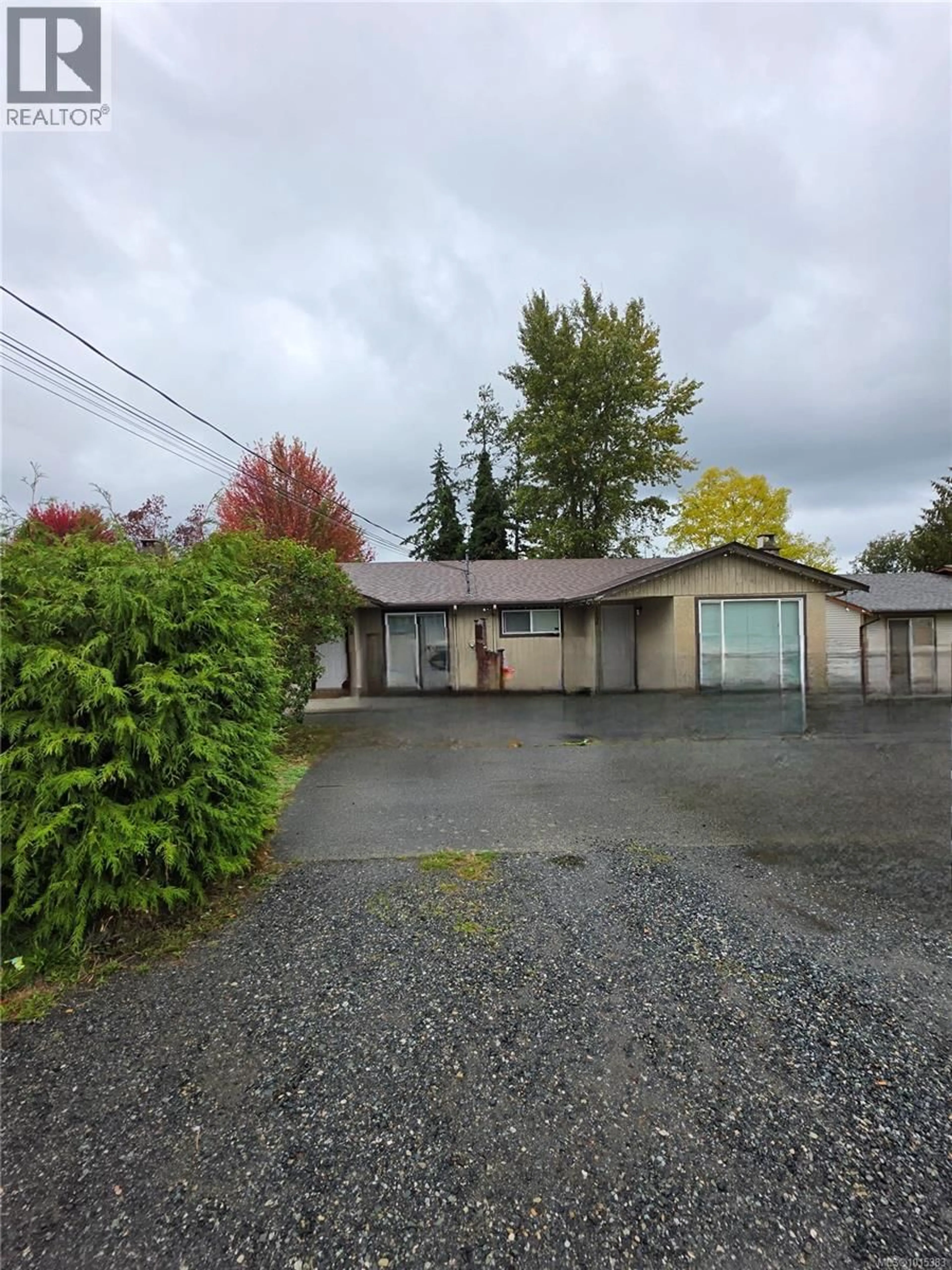 A pic from outside/outdoor area/front of a property/back of a property/a pic from drone, street for 1658 MALLARD DRIVE, Nanaimo British Columbia V9S2X7