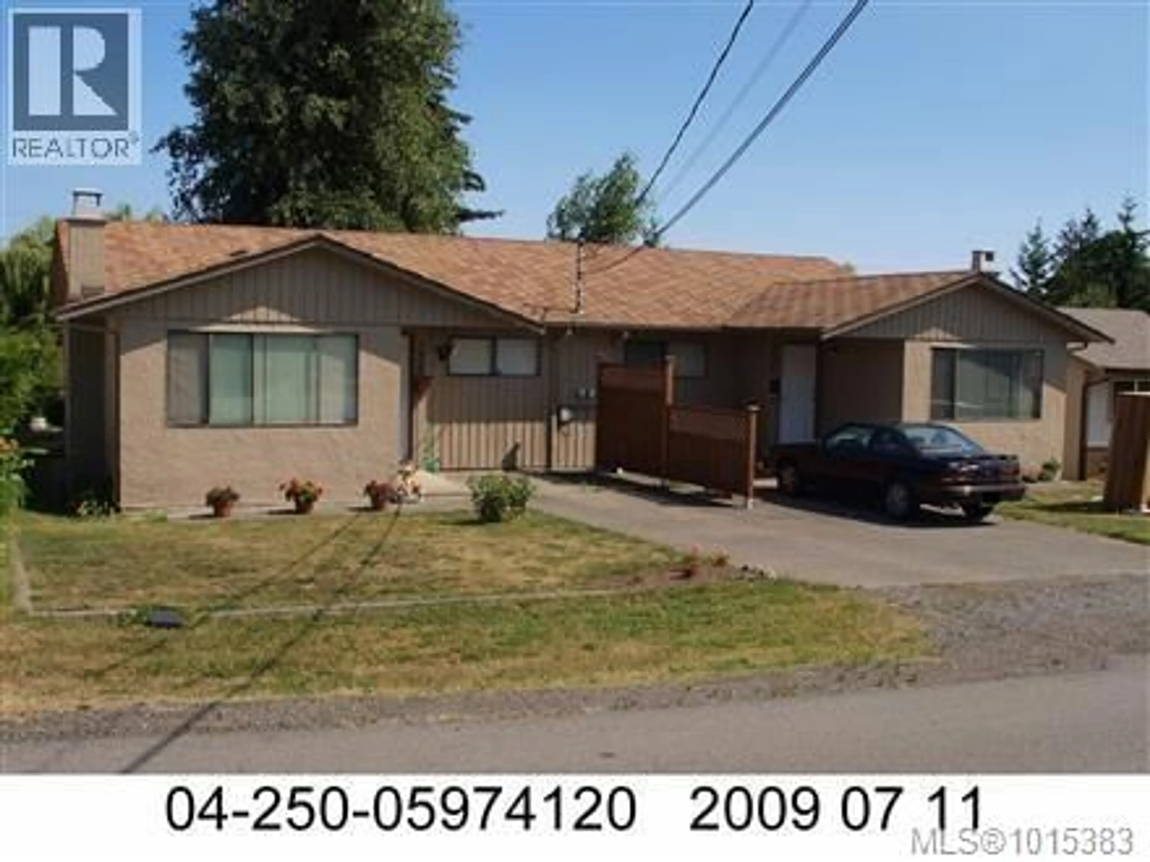 Home with vinyl exterior material, street for 1658 MALLARD DRIVE, Nanaimo British Columbia V9S2X7