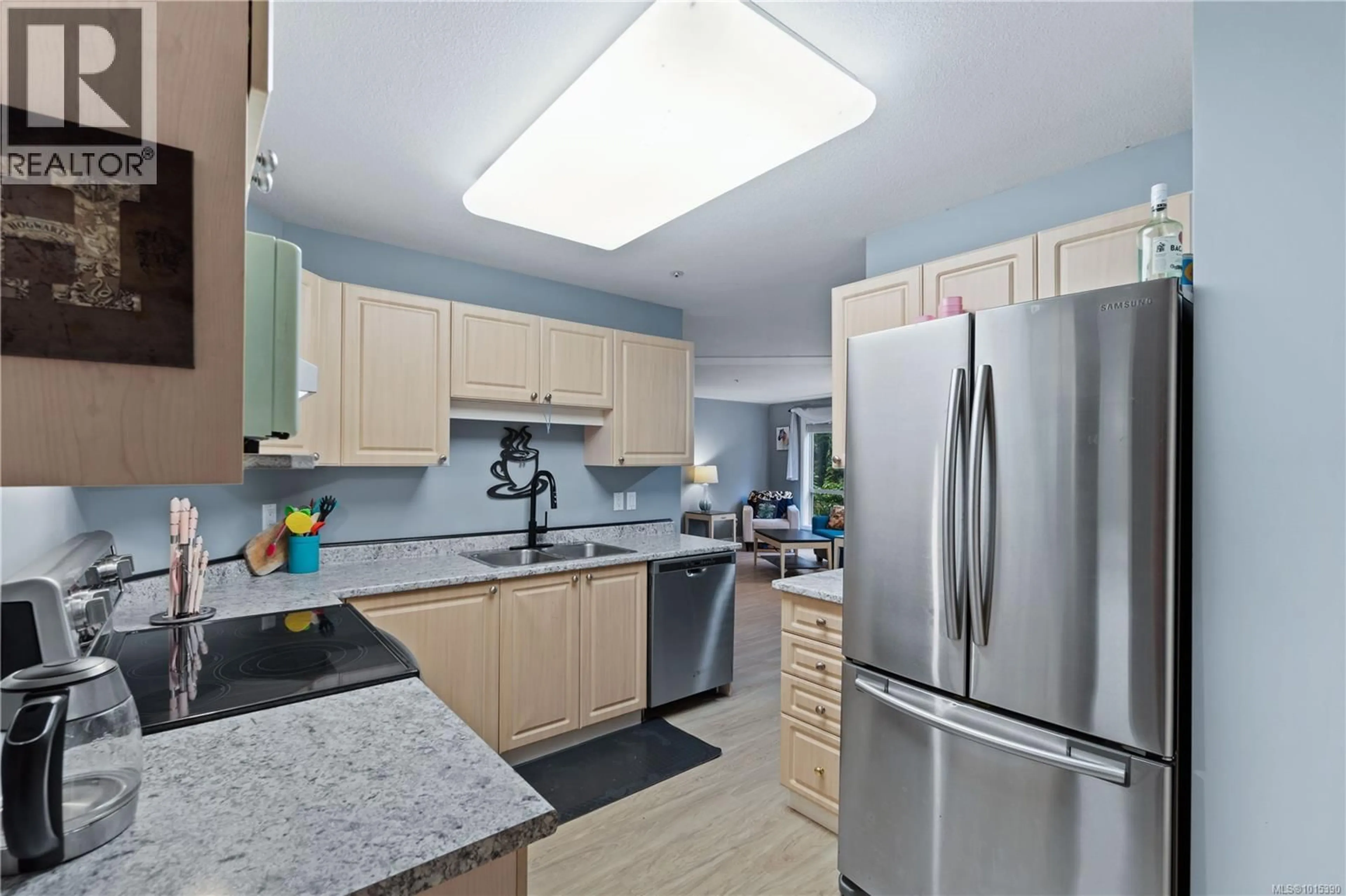 Standard kitchen, unknown for 108 - 335 HIRST AVENUE WEST, Parksville British Columbia V9P2R5