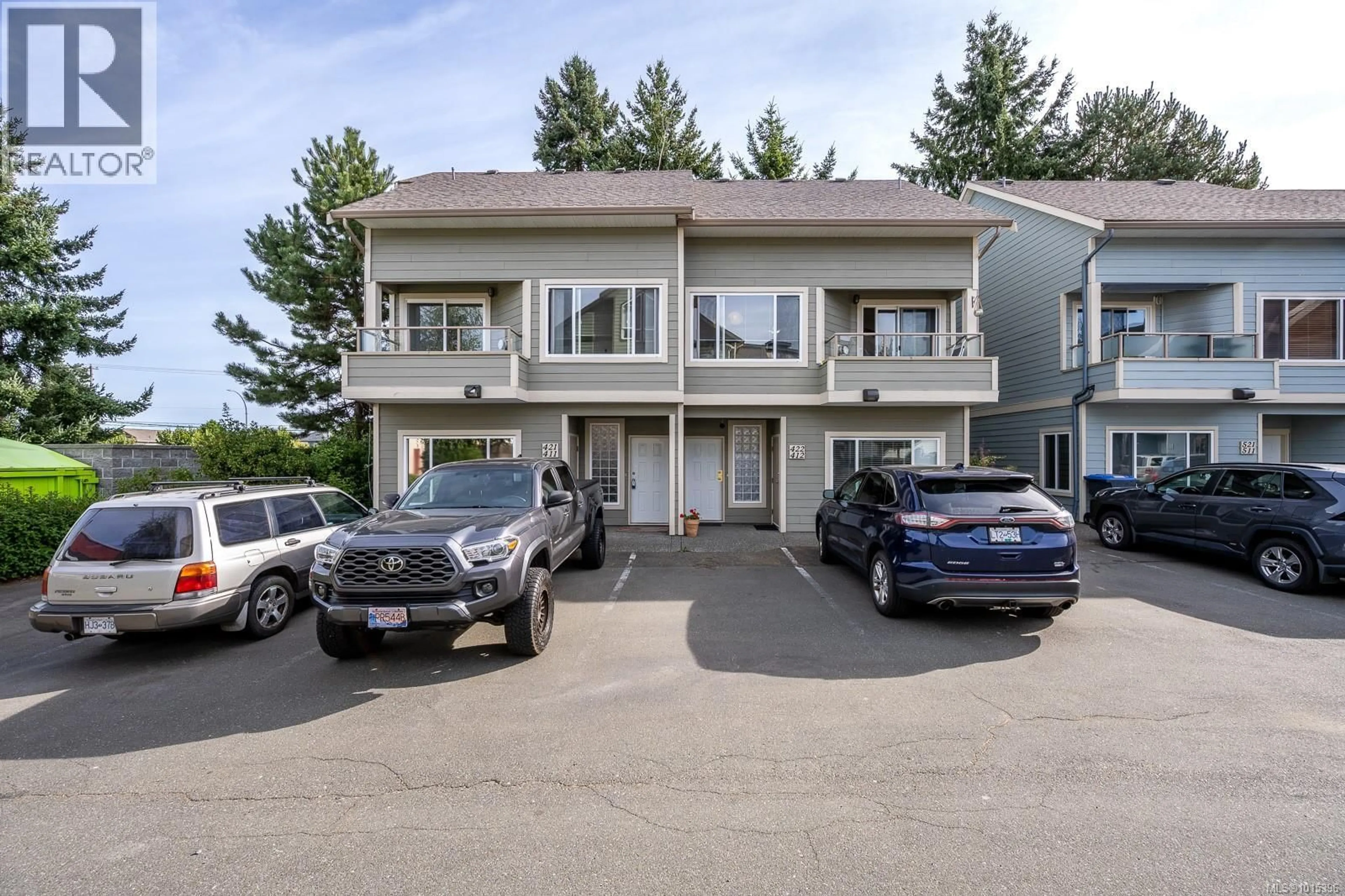 A pic from outside/outdoor area/front of a property/back of a property/a pic from drone, street for 411/421 - 3030 KILPATRICK AVENUE, Courtenay British Columbia V9N8P1