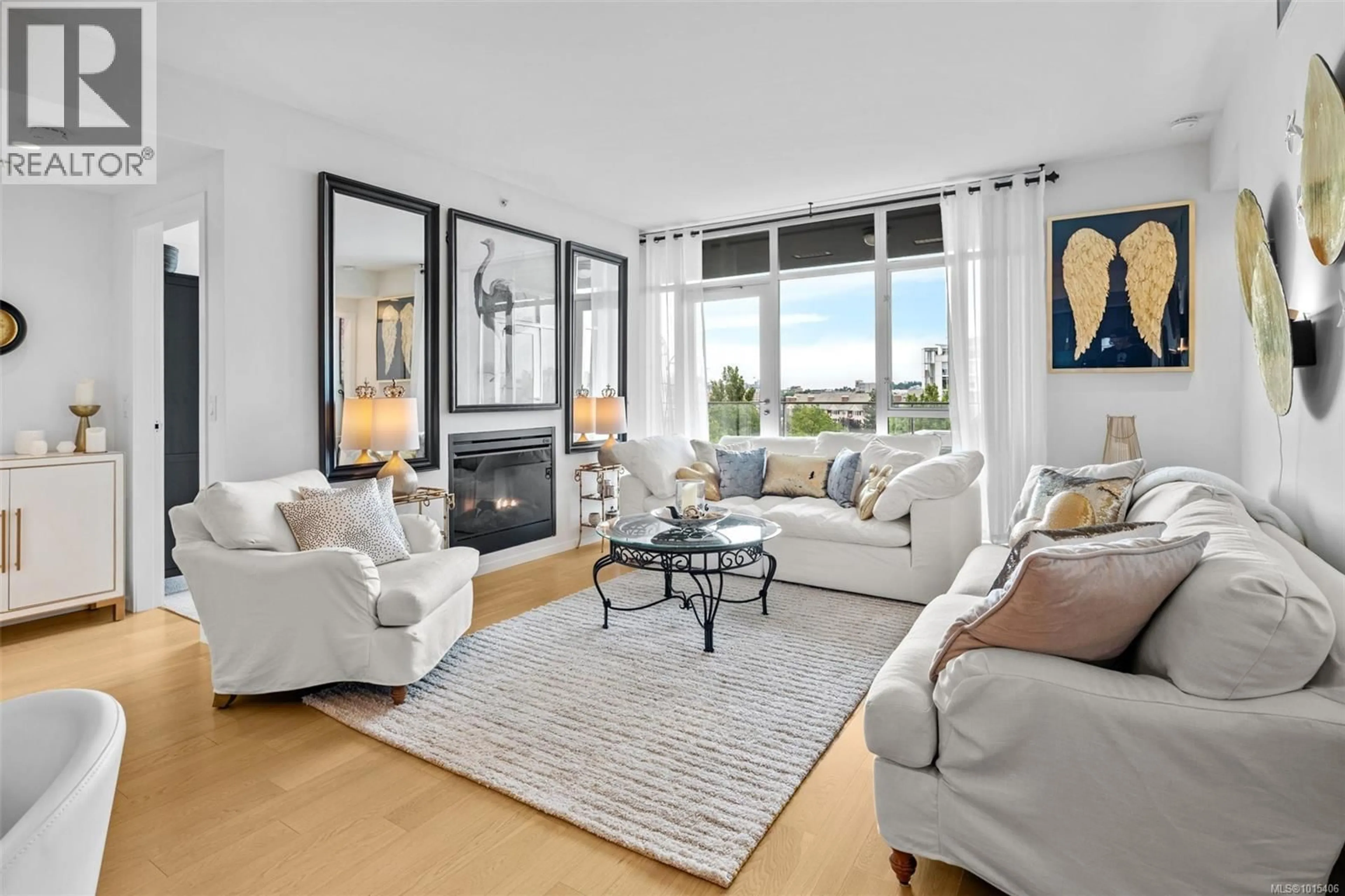 Living room with furniture, unknown for 208 - 100 SAGHALIE ROAD, Victoria British Columbia V9A0A1
