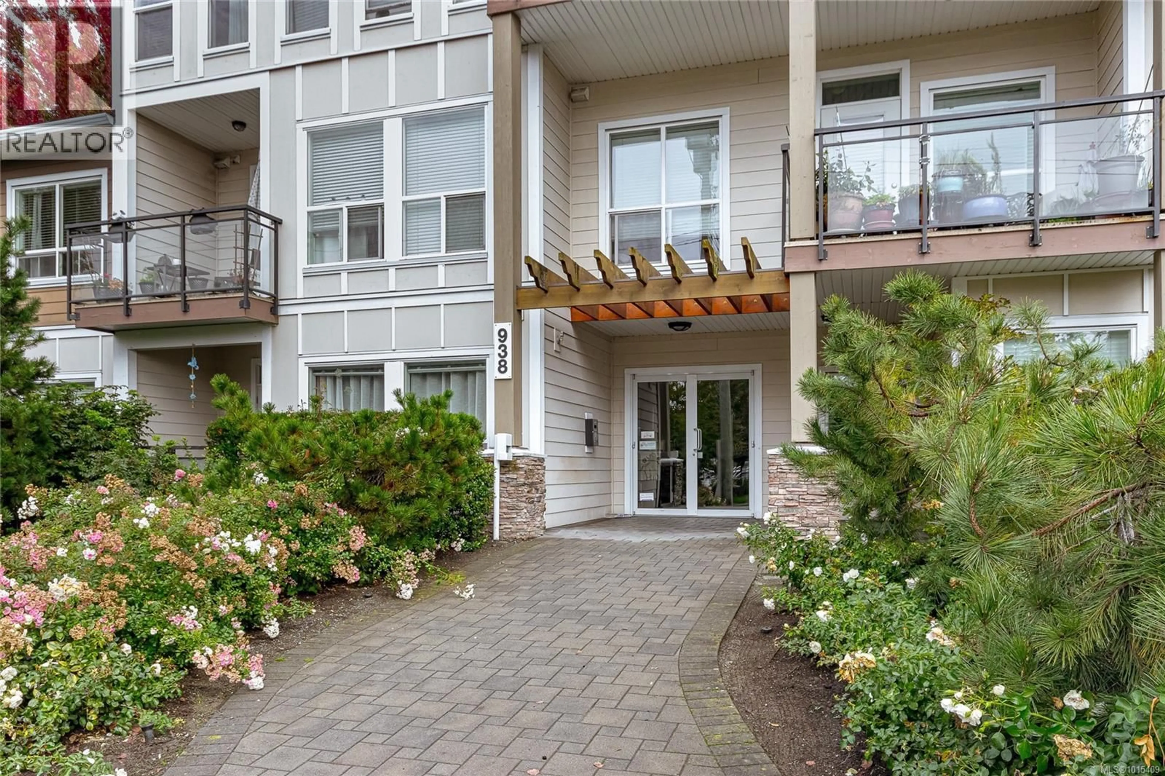 Patio, street for 108 - 938 DUNFORD AVENUE, Langford British Columbia V9B0M2