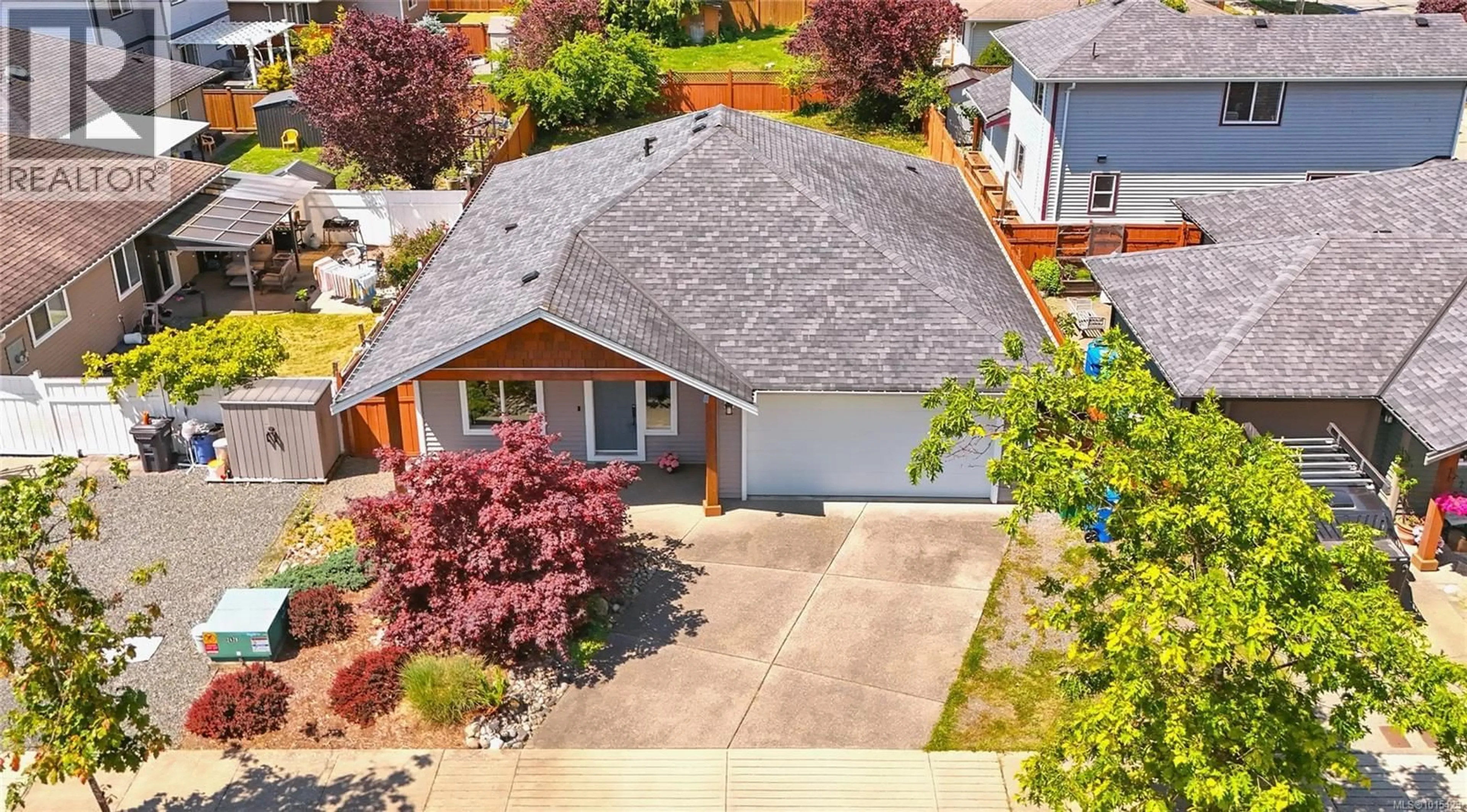 A pic from outside/outdoor area/front of a property/back of a property/a pic from drone, street for 226 SILVER VALLEY ROAD, Nanaimo British Columbia V9S0B8