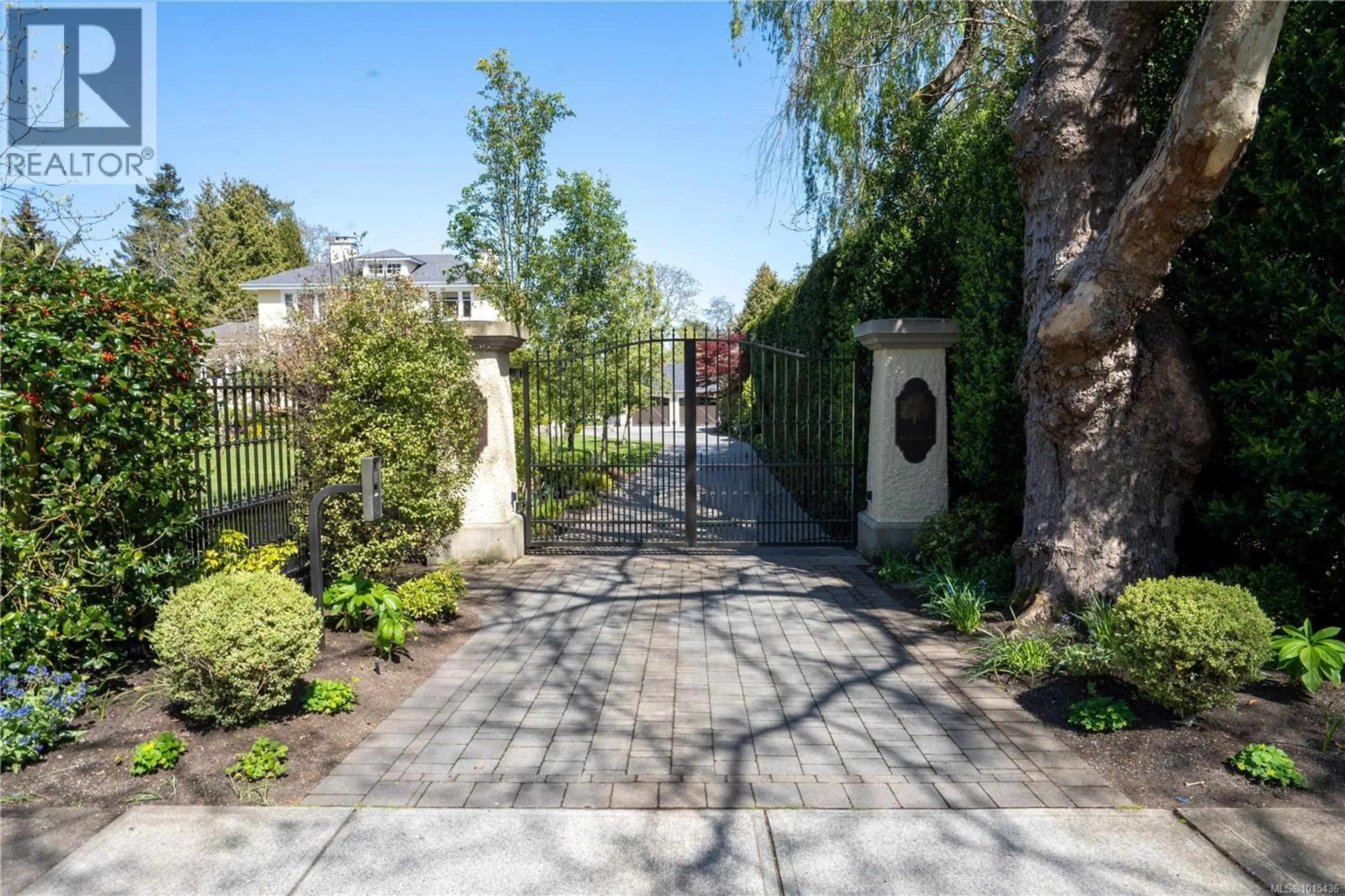 Unknown for 2970 RUTLAND ROAD, Oak Bay British Columbia V8R3R6